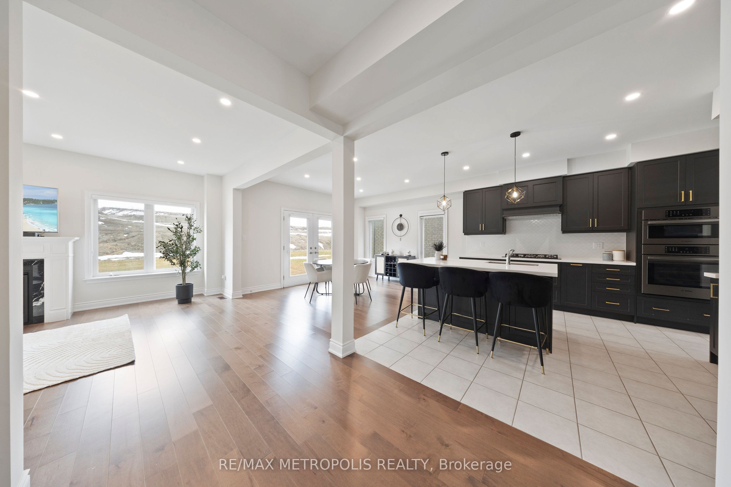 147 Kennedy Boulevard Property Photo 8