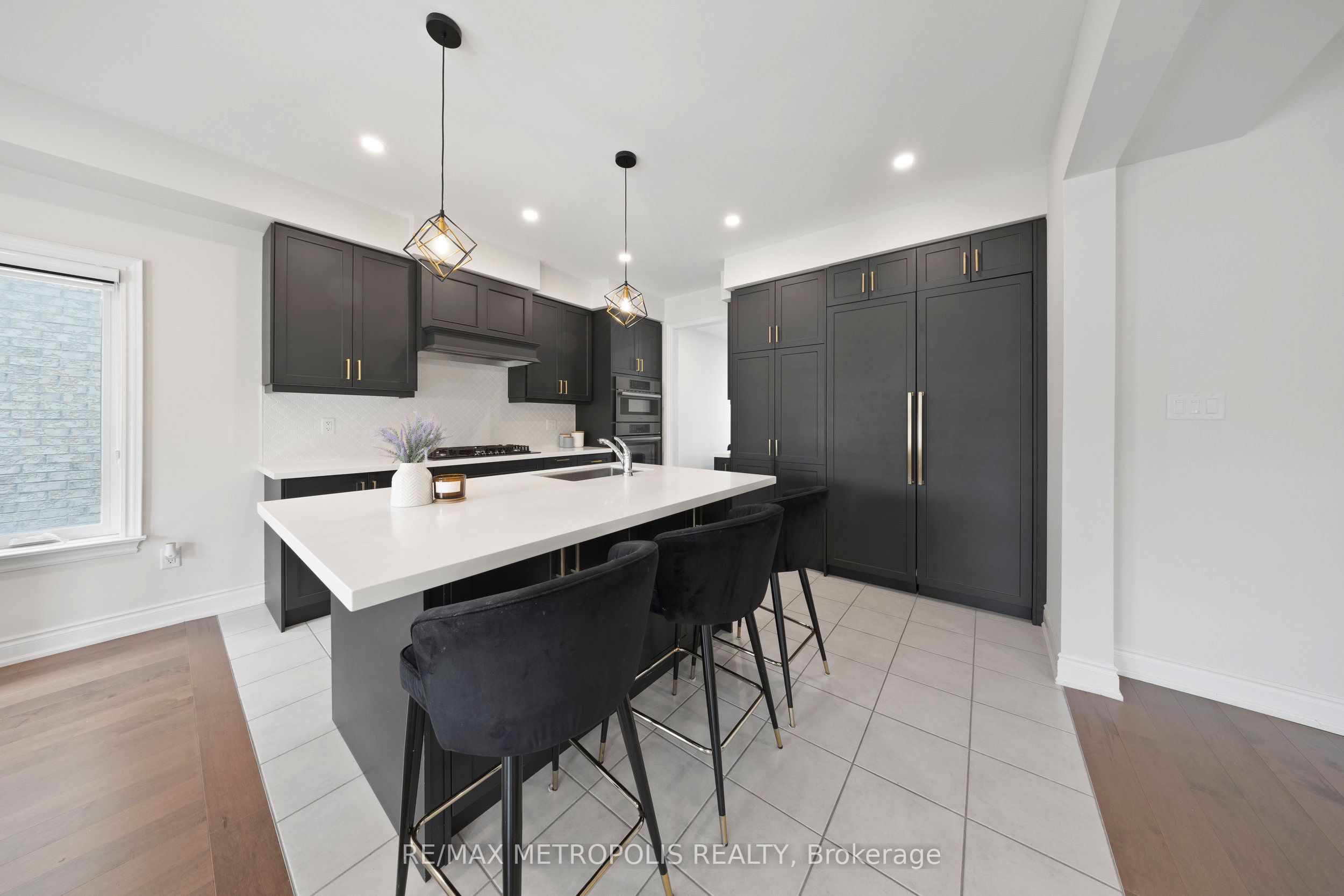 147 Kennedy Boulevard Property Photo 10