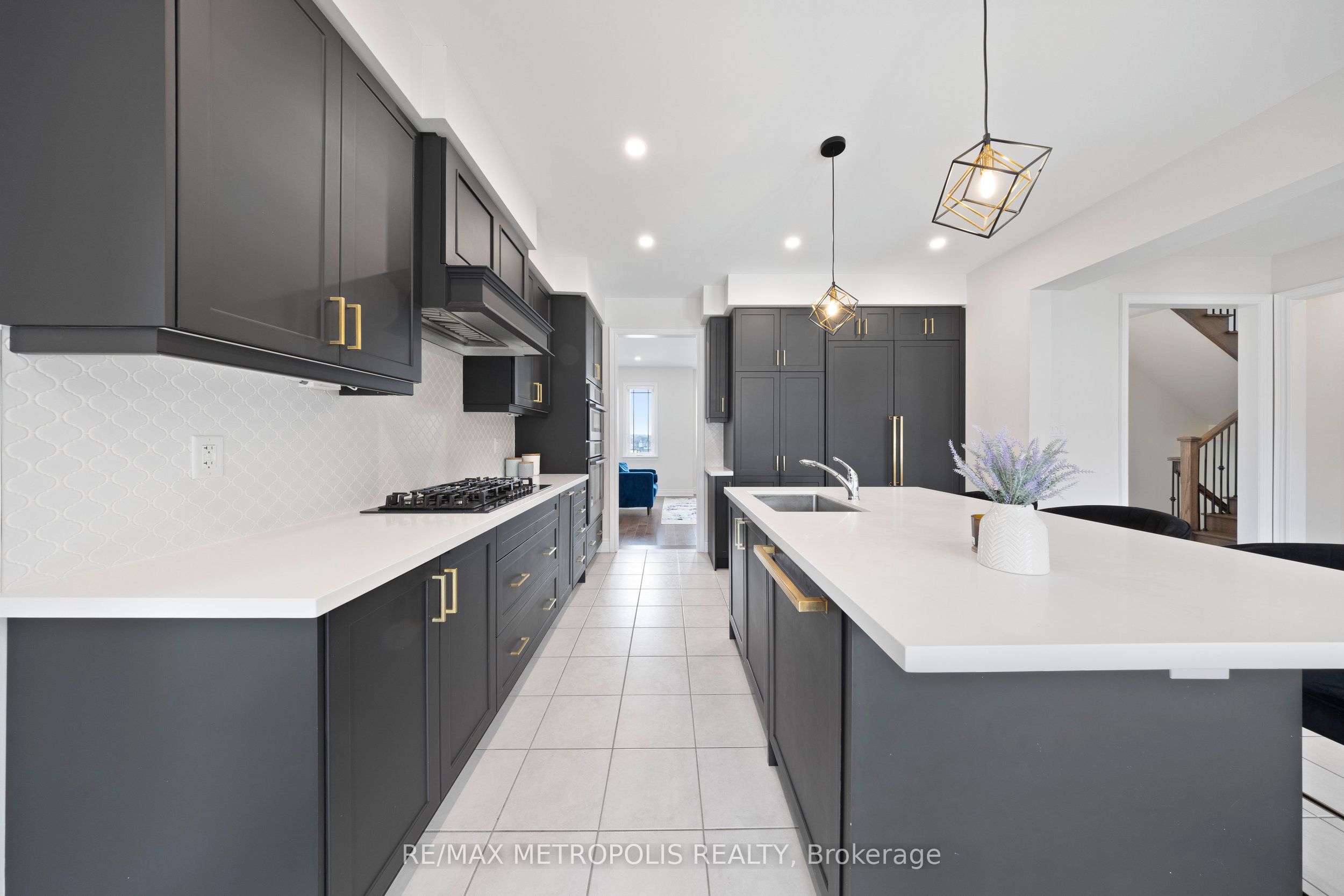 147 Kennedy Boulevard Property Photo 11