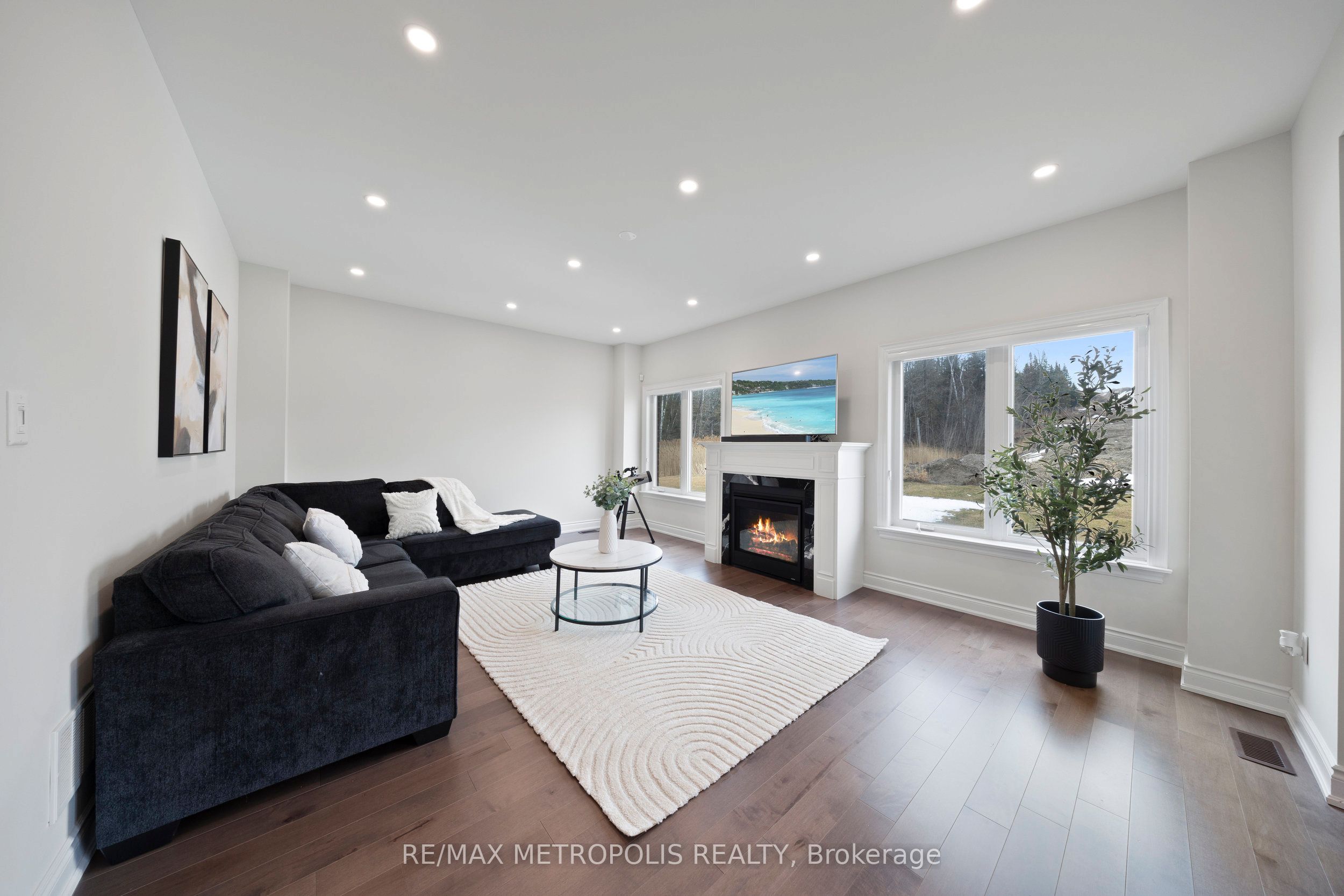 147 Kennedy Boulevard Property Photo 17