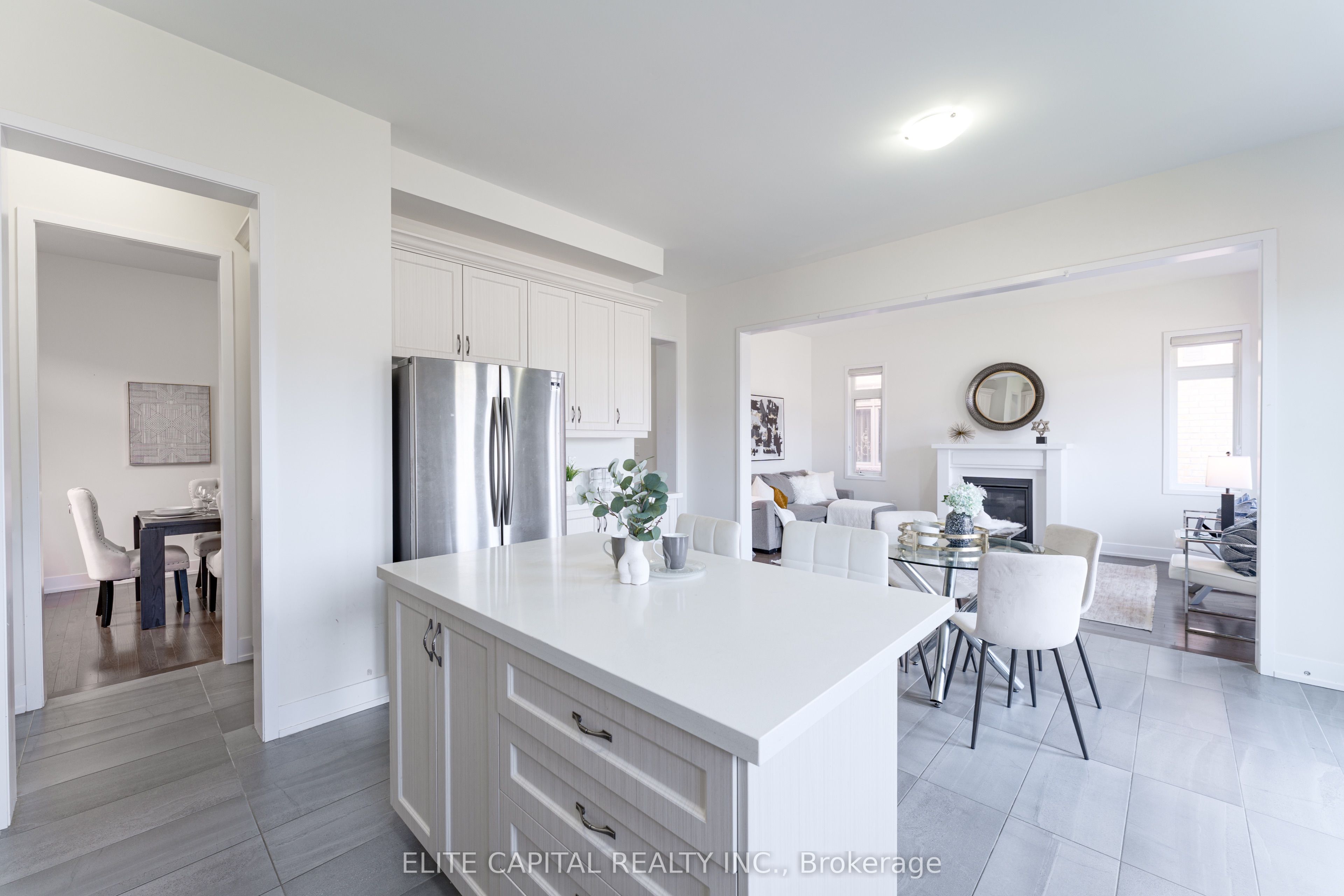 242 Touch Gold Crescent Property Photo 15