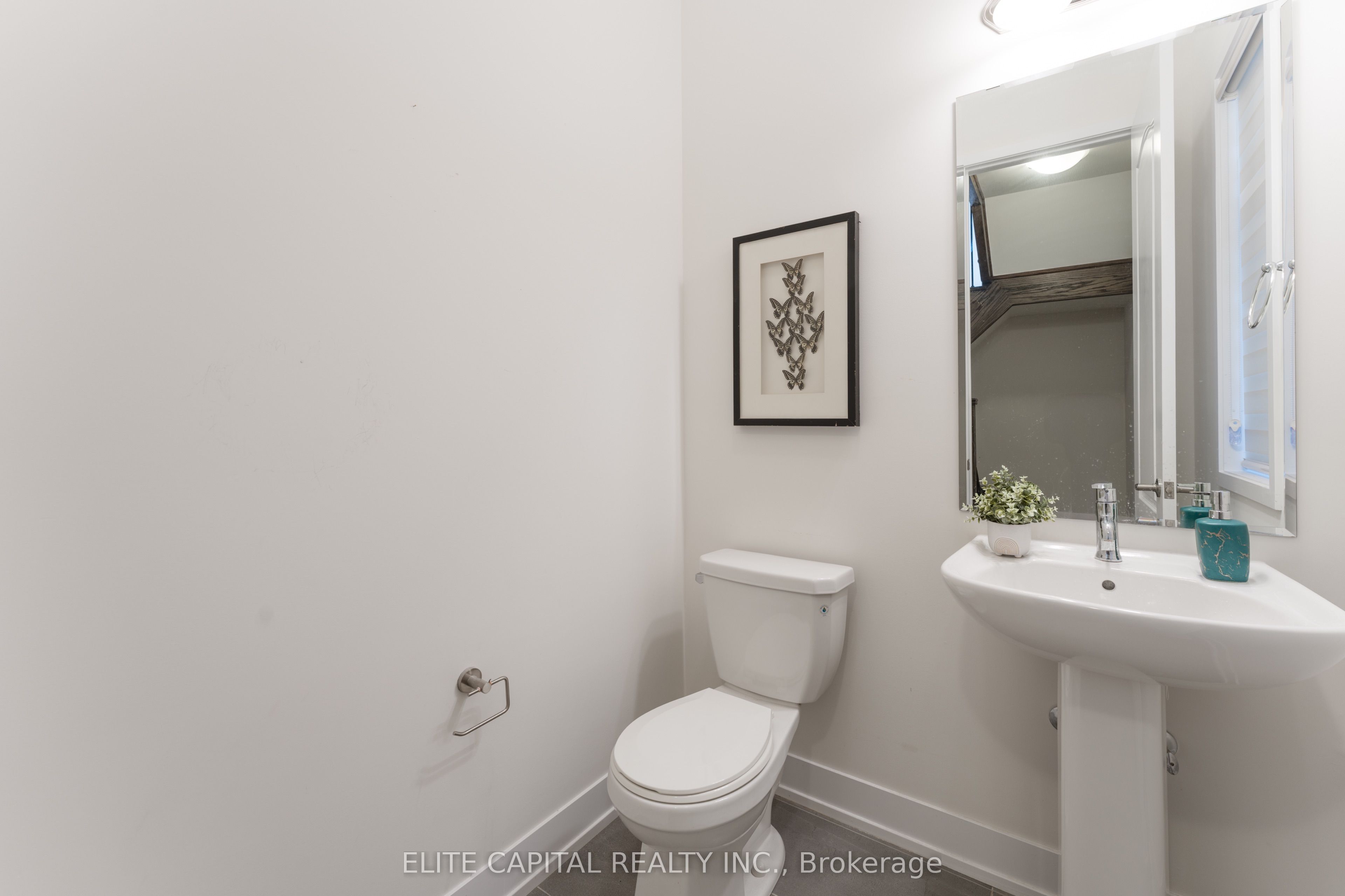 242 Touch Gold Crescent Property Photo 23