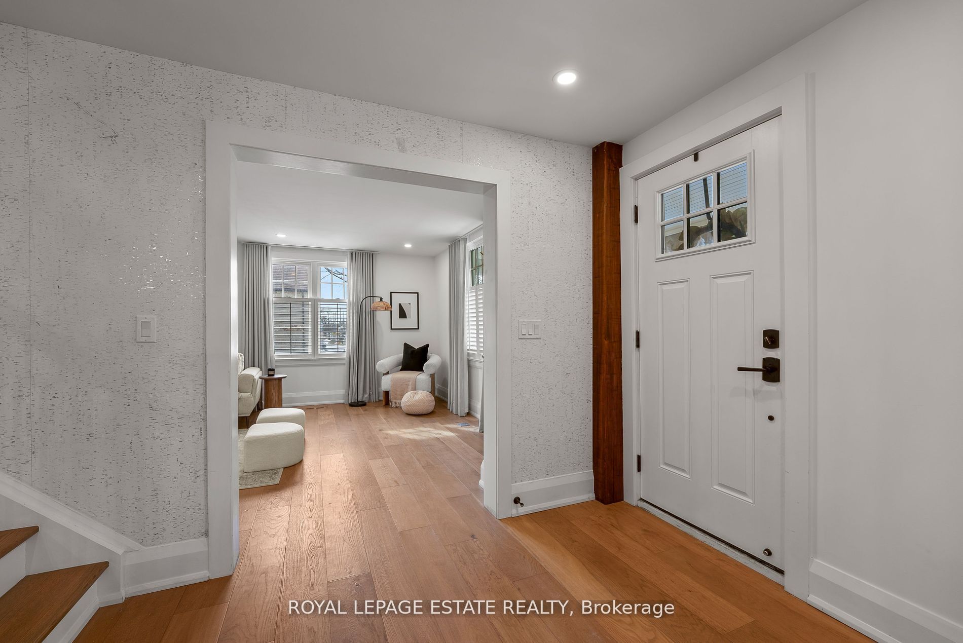 6641 Main Street Property Photo 5