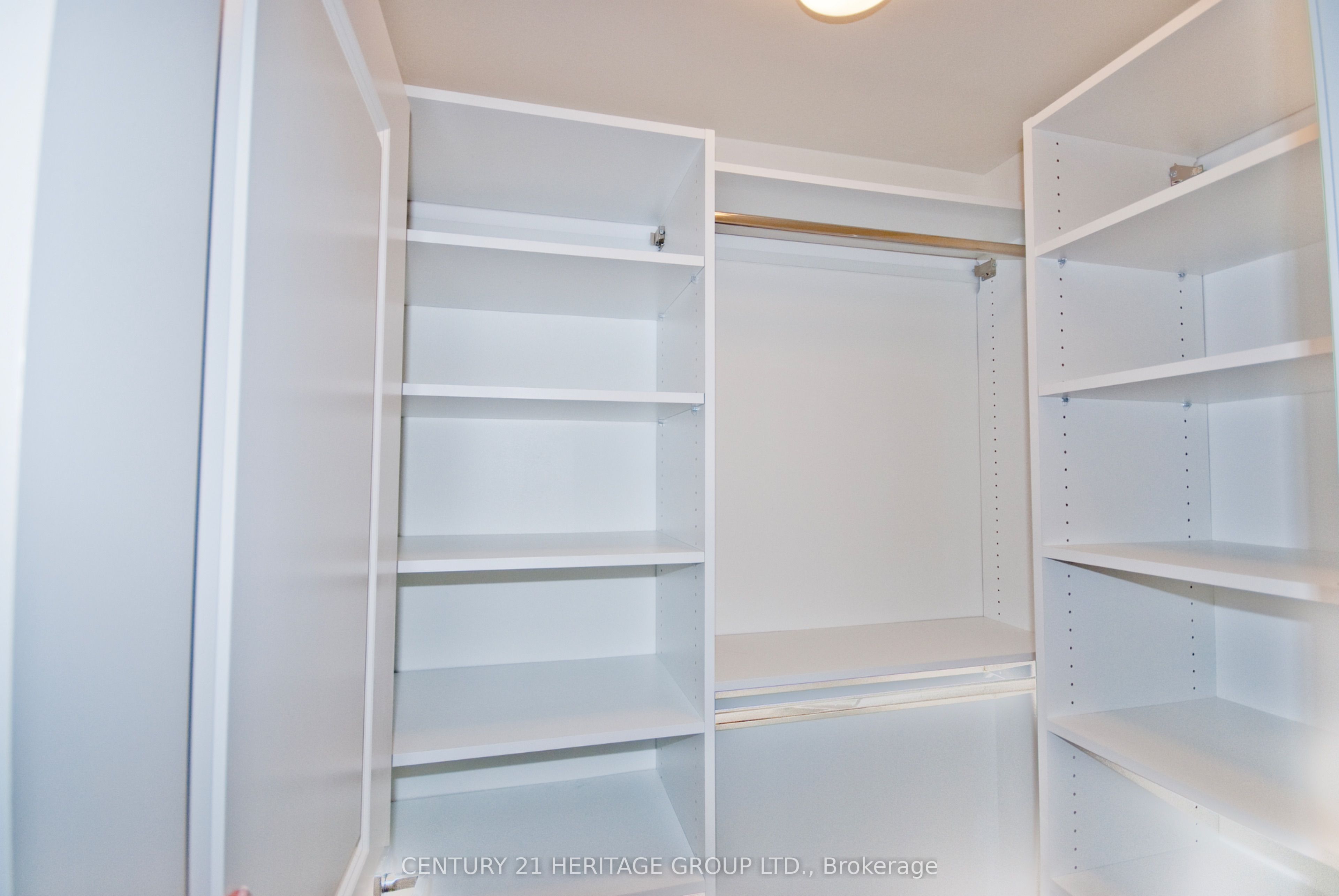 85 North Park Road 209 Property Photo 15