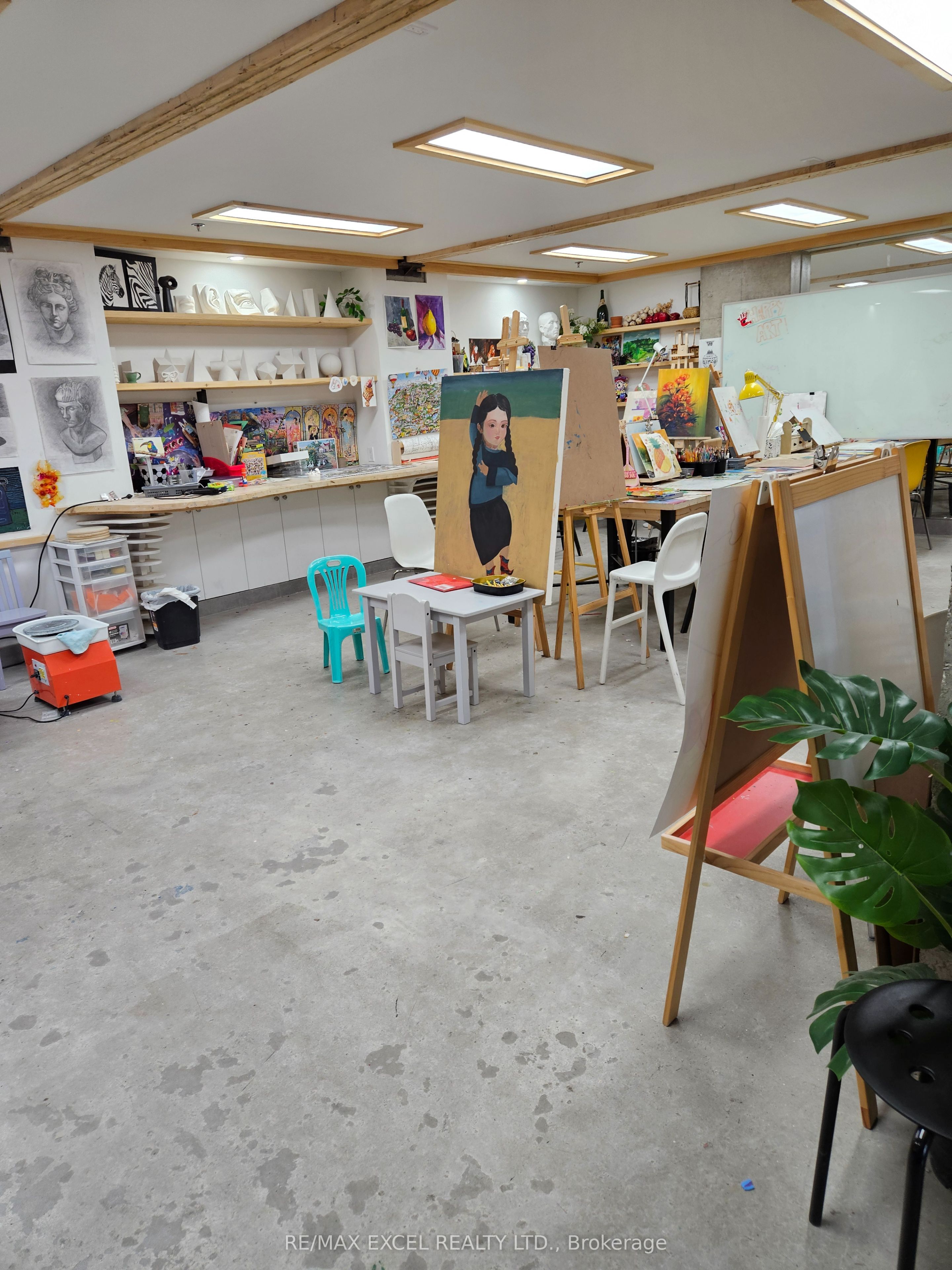 4602 Steeles Avenue E R 3 Property Photo 6