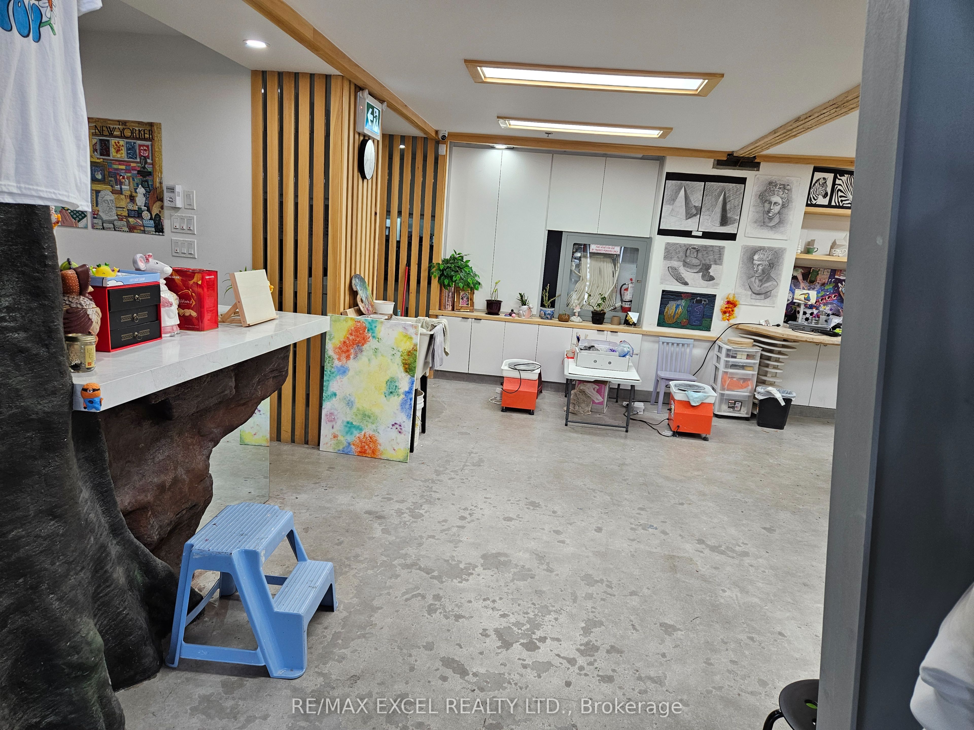 4602 Steeles Avenue E R 3 Property Photo 8