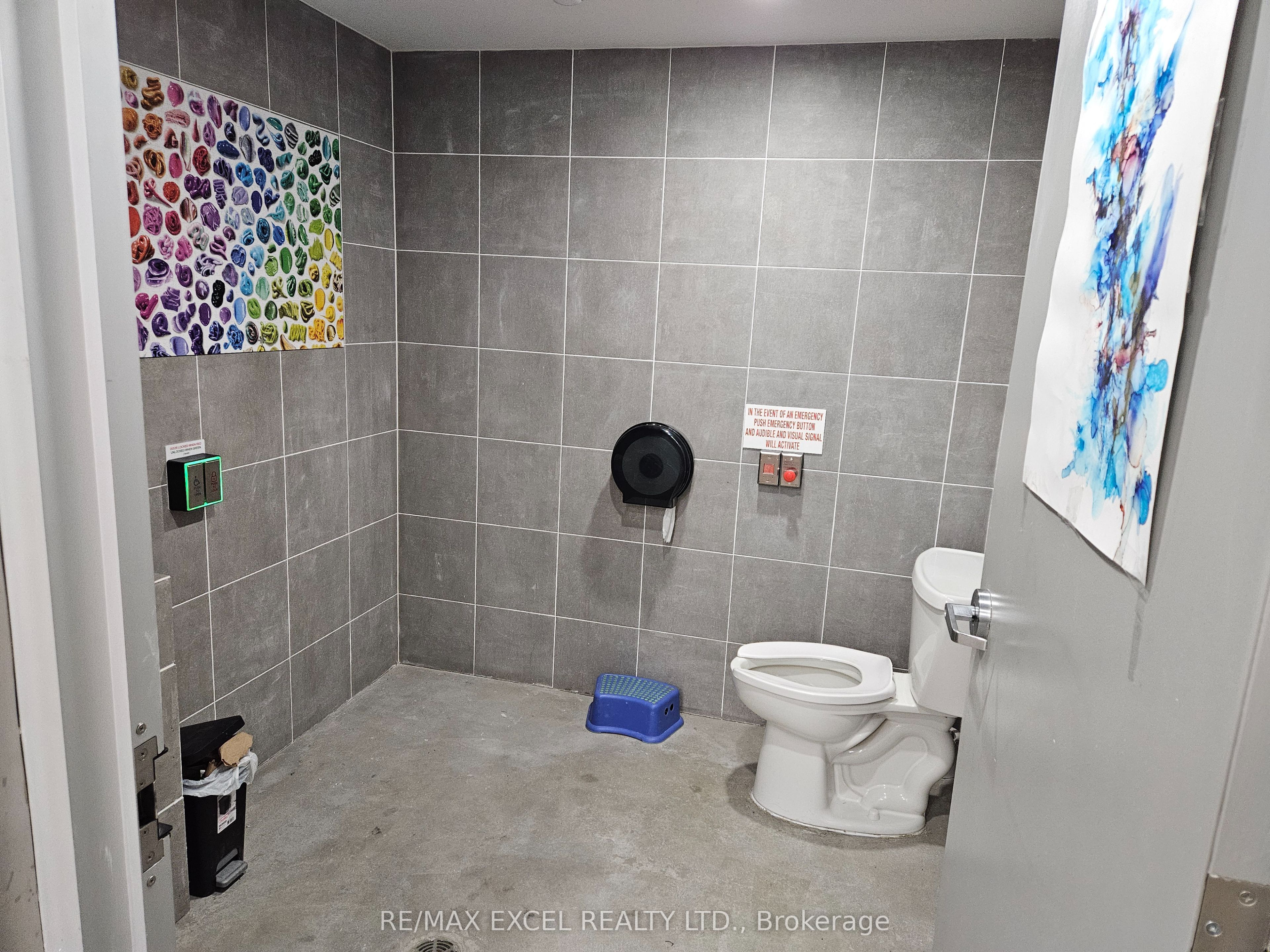 4602 Steeles Avenue E R 3 Property Photo 10