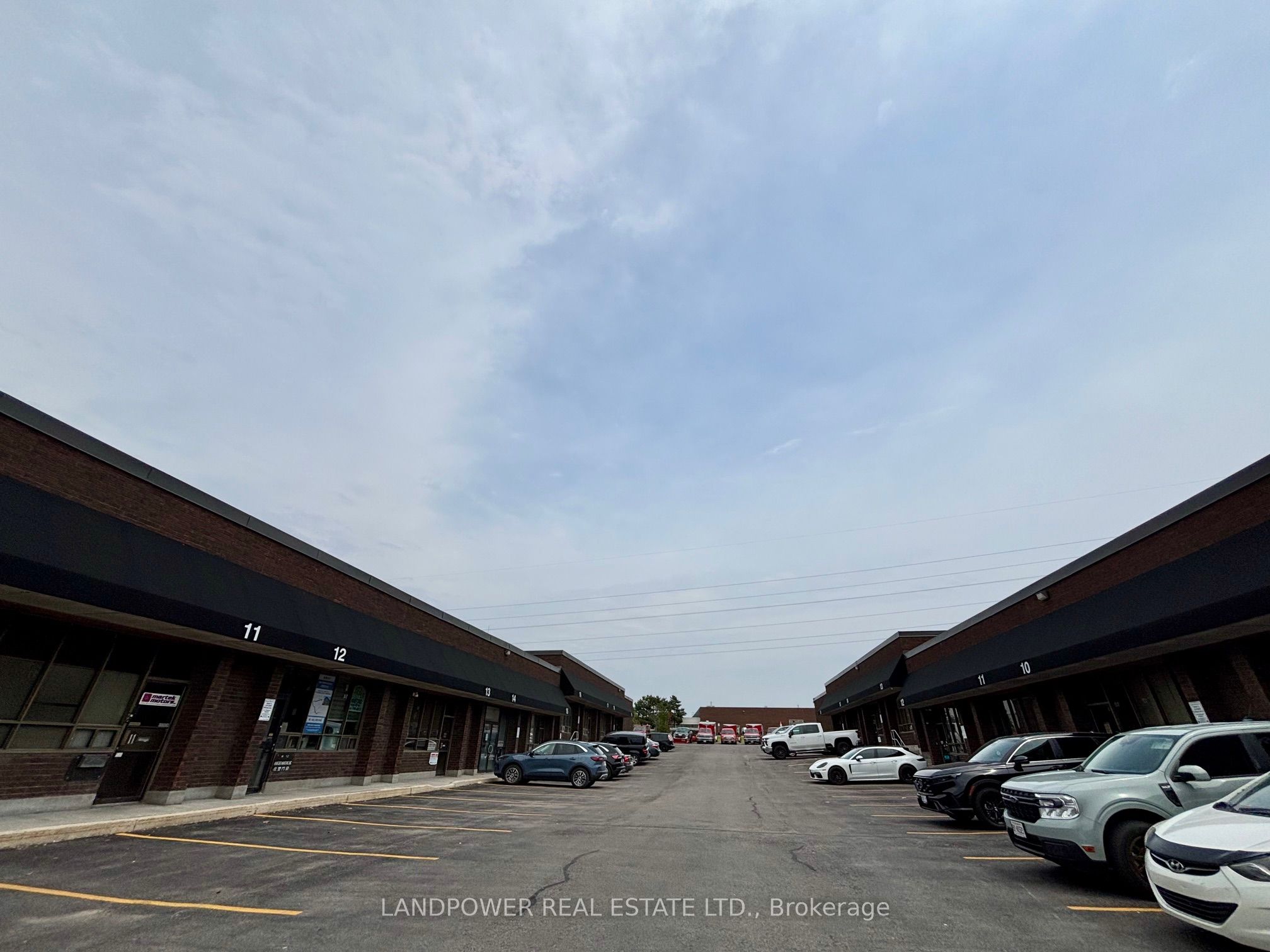80 Esna Park Drive 12 Property Photo 2