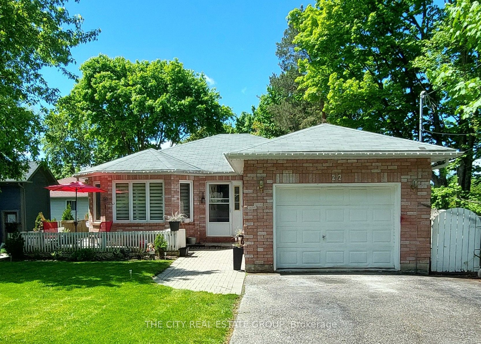 22 Pineway Avenue Bsmt Property Photo 1