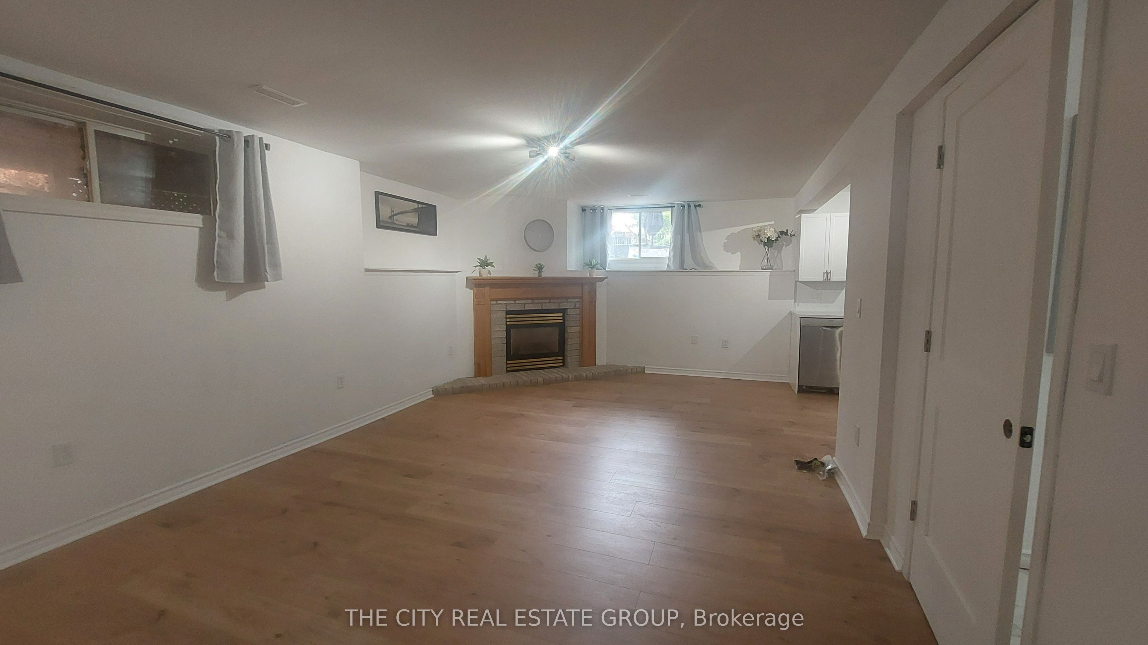 22 Pineway Avenue Bsmt Property Photo 9