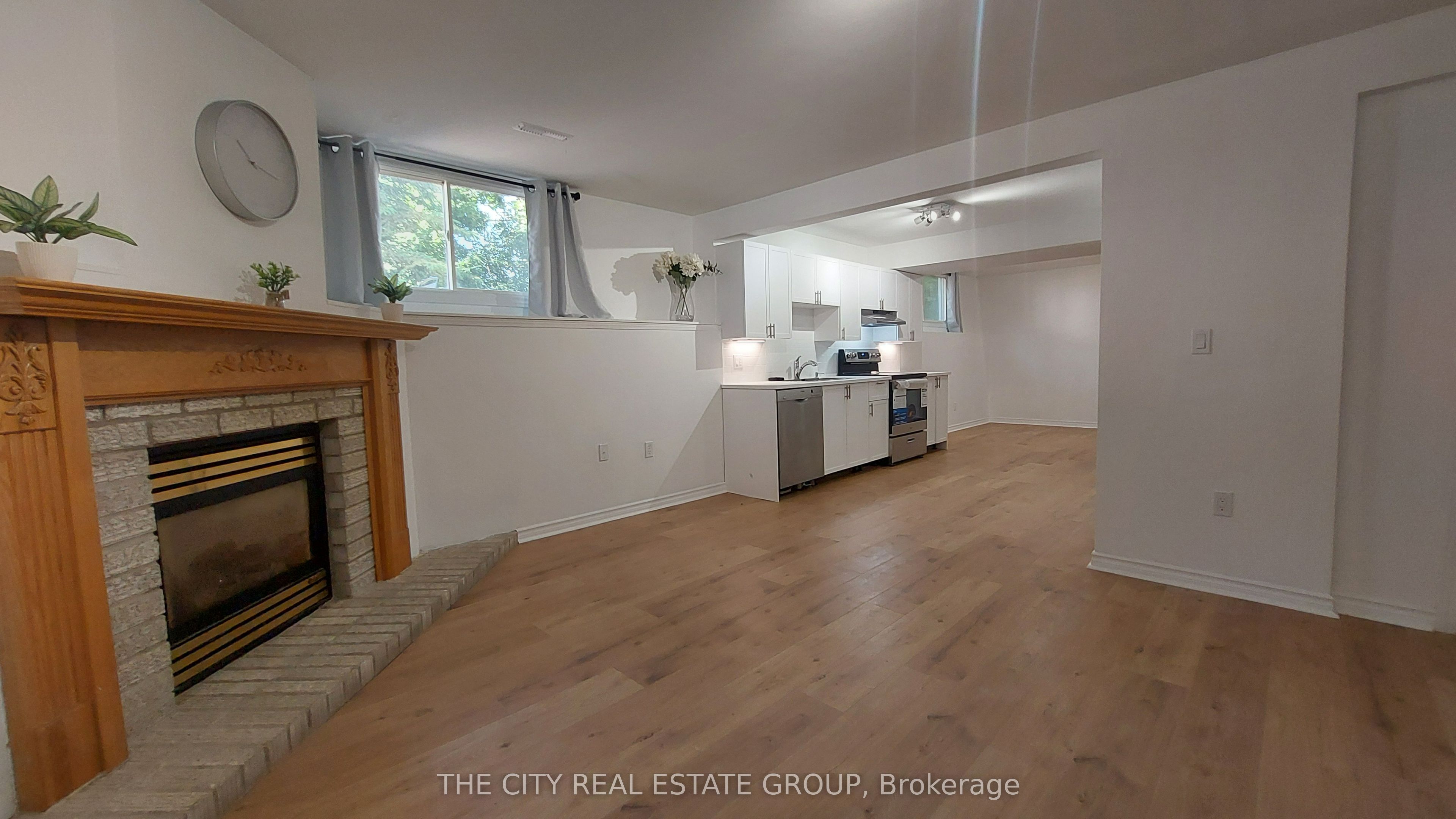 22 Pineway Avenue Bsmt Property Photo 12