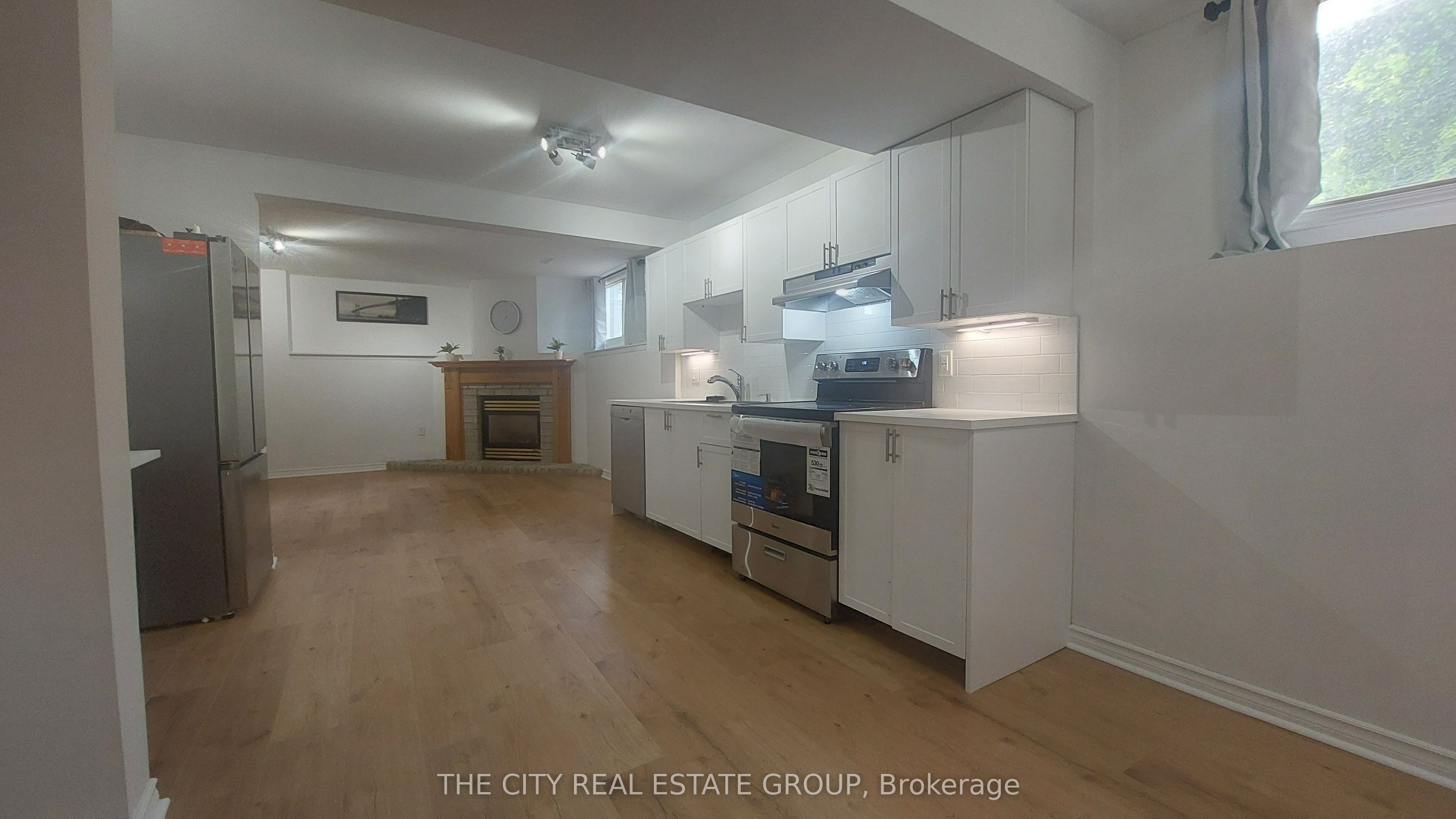 22 Pineway Avenue Bsmt Property Photo 17