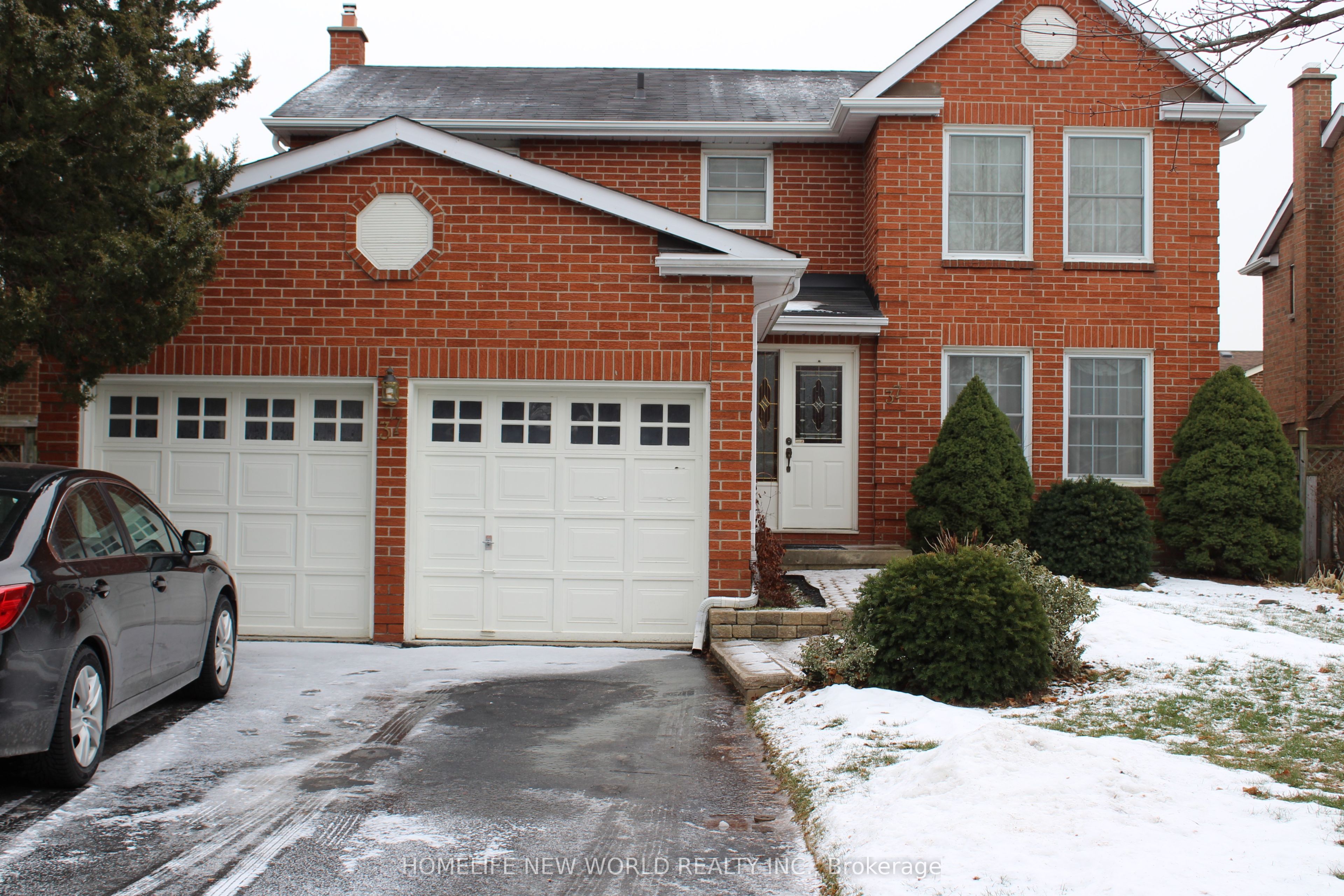 37 Garnish Green Grove Property Photo 1