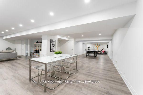6 Forest Grove Court Property Photo 26