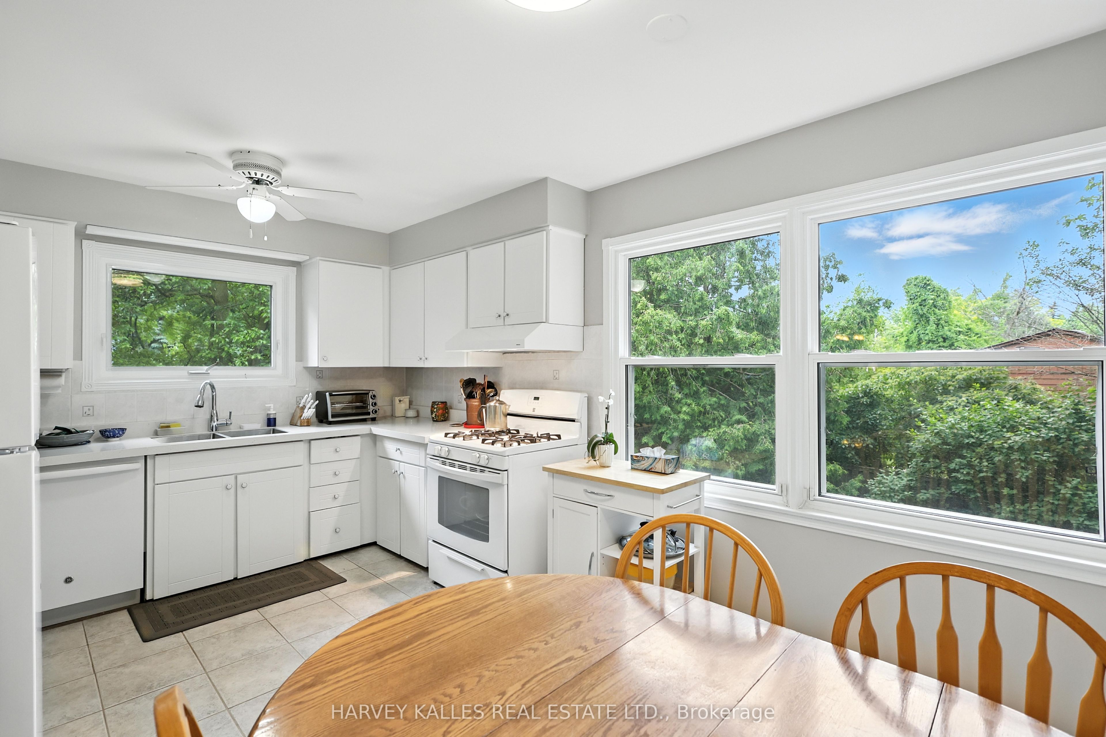 62 Aberfeldy Crescent Property Photo 9