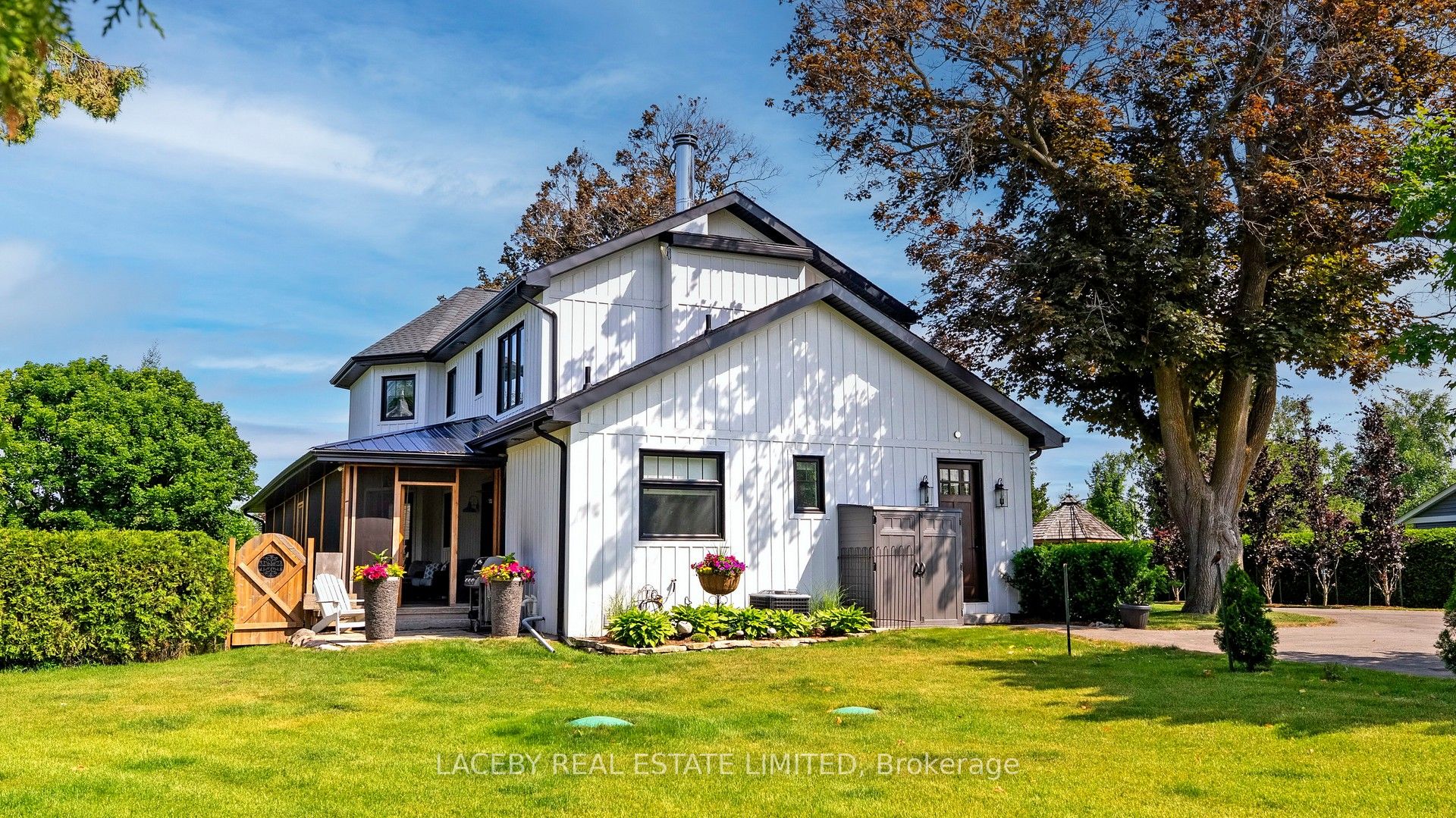 343 Hedge Road Property Photo 20