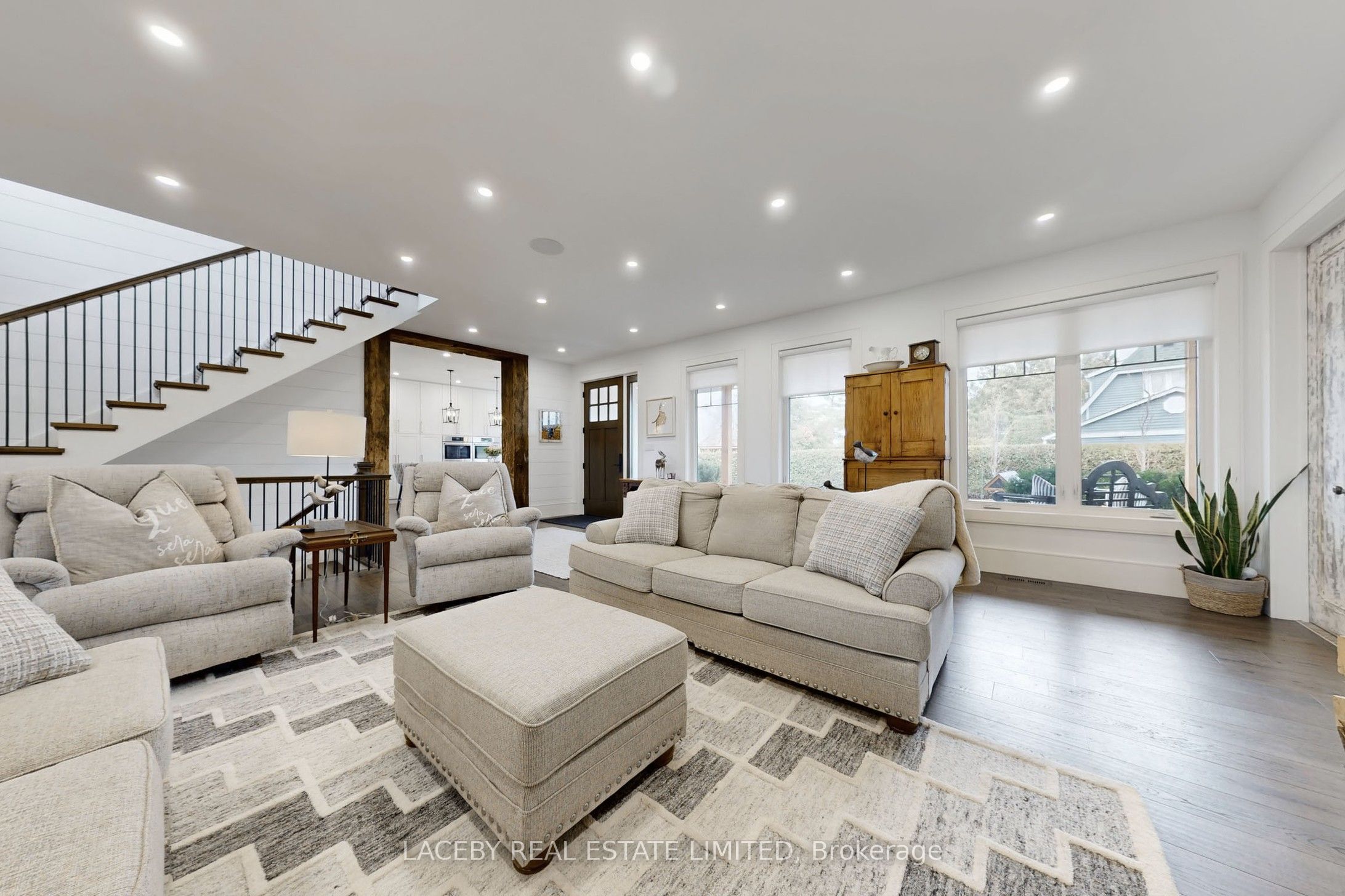 343 Hedge Road Property Photo 25