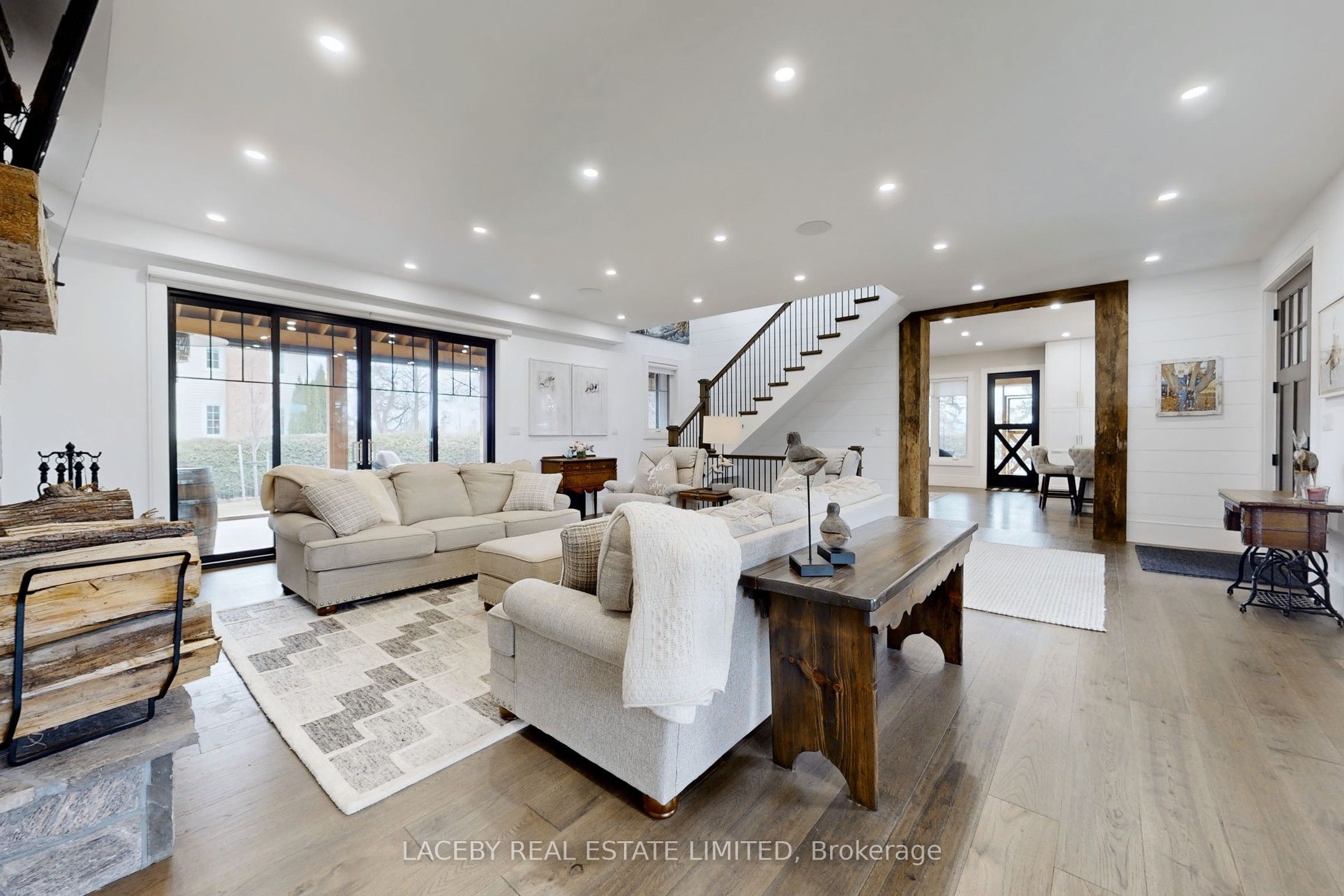 343 Hedge Road Property Photo 26