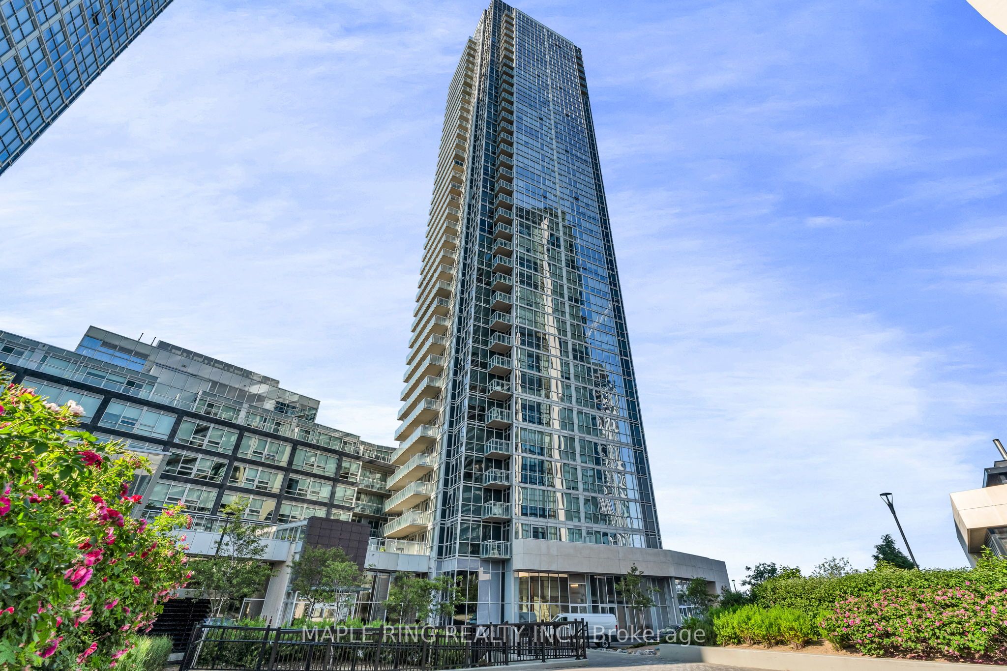 2908 Highway 7 Road 109 Property Photo 1