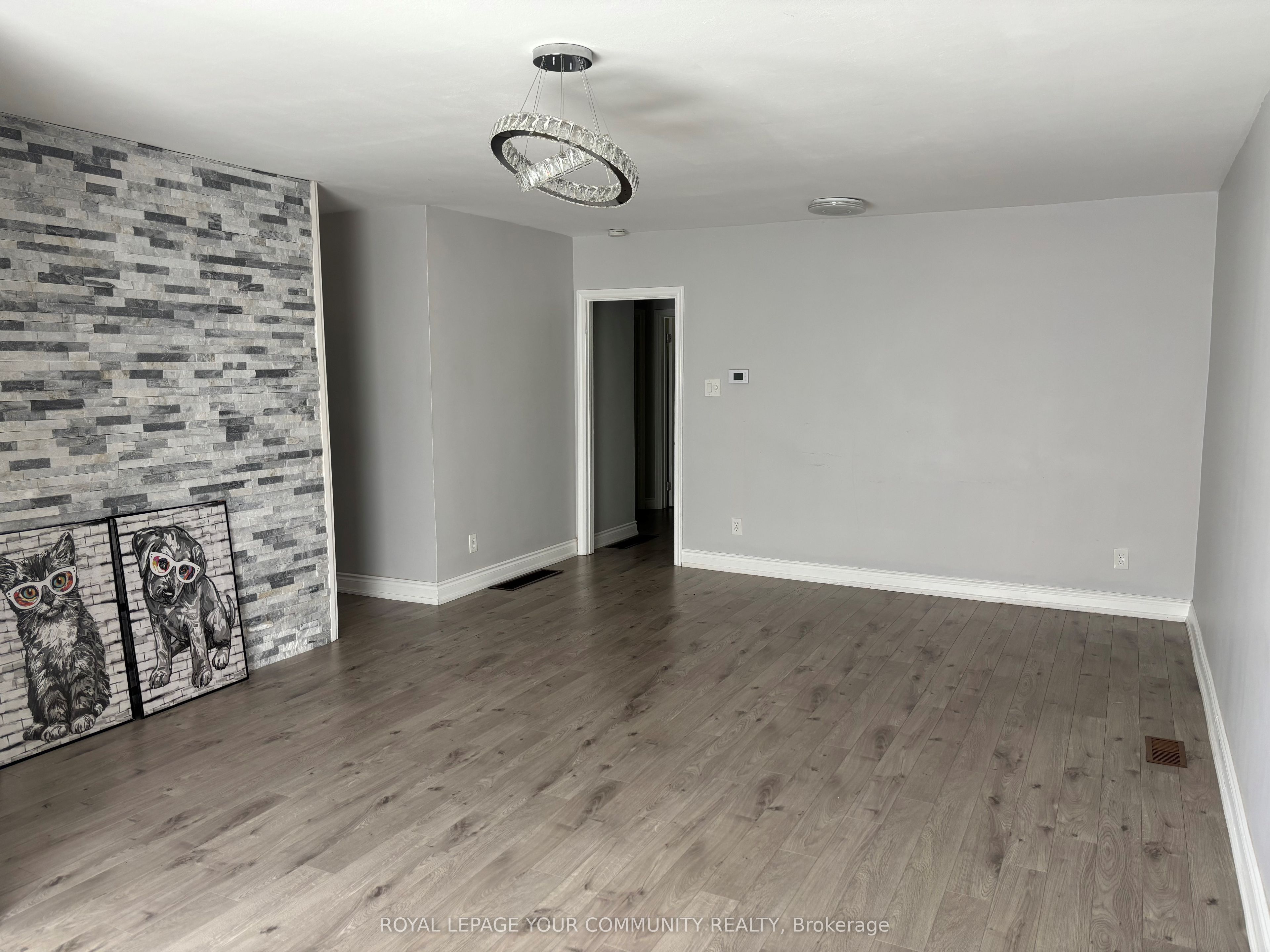 211 Axminster Drive Property Photo 3