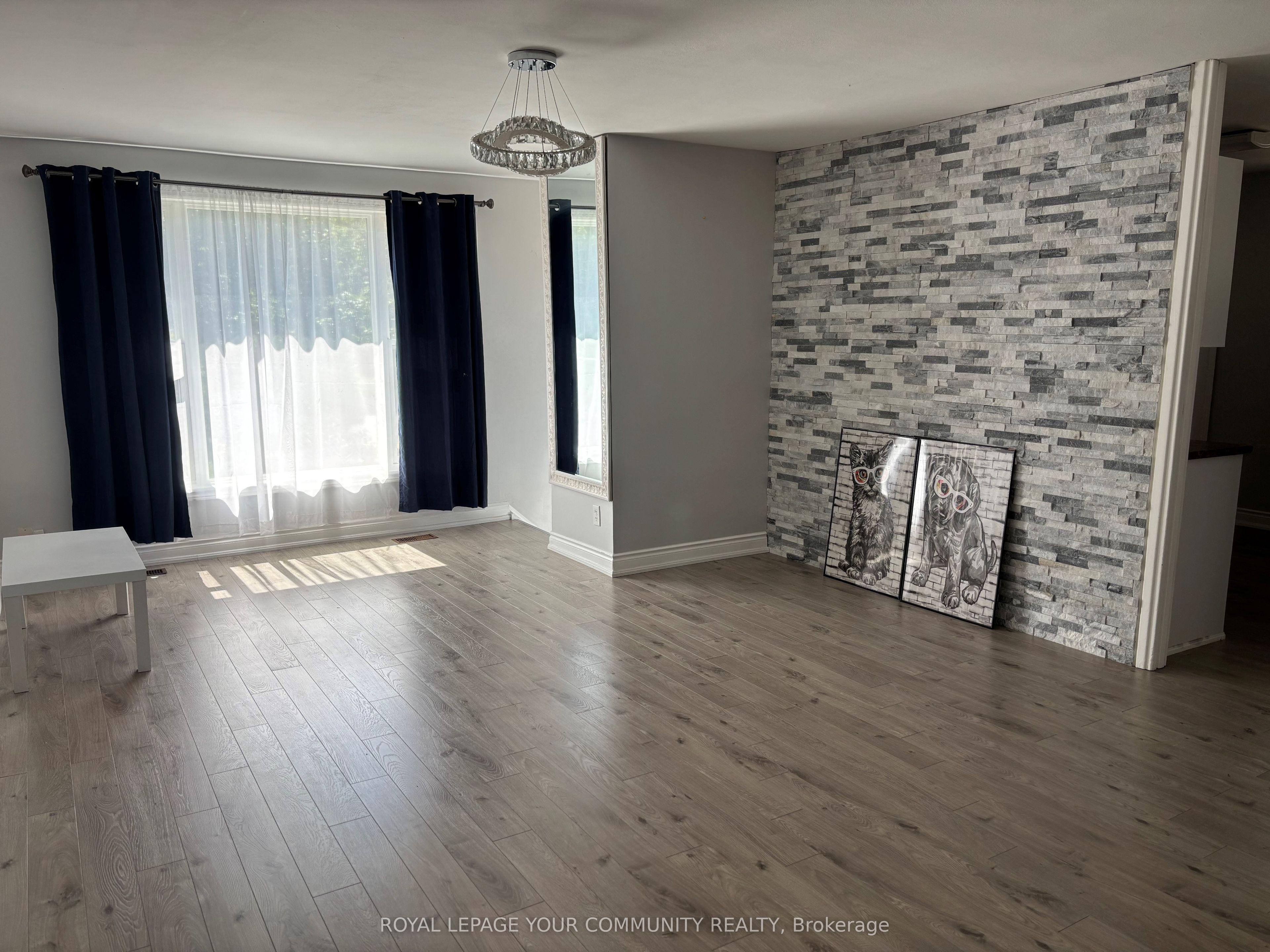 211 Axminster Drive Property Photo 4