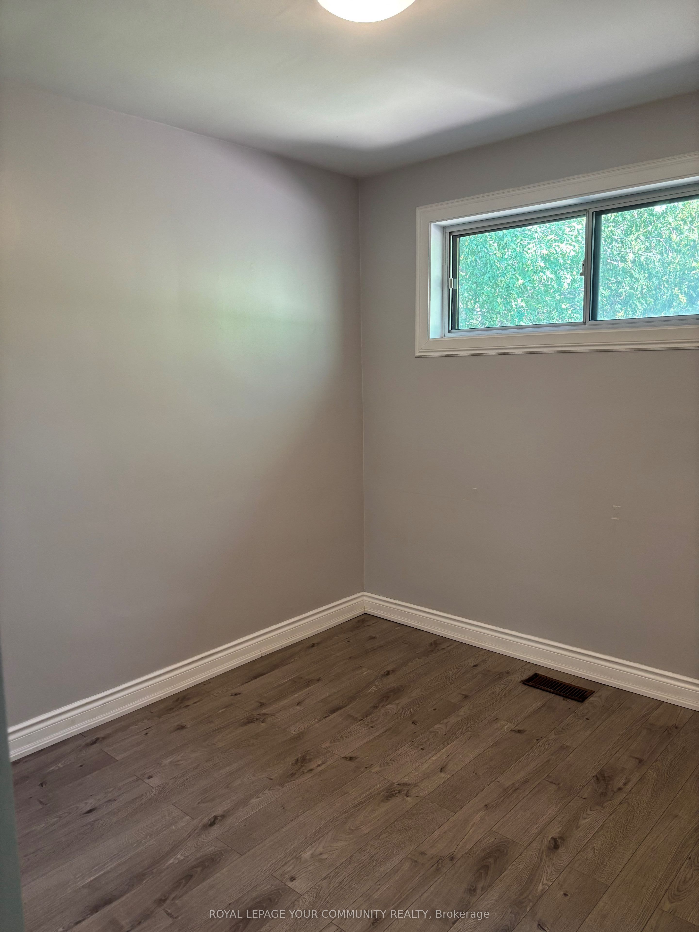 211 Axminster Drive Property Photo 11