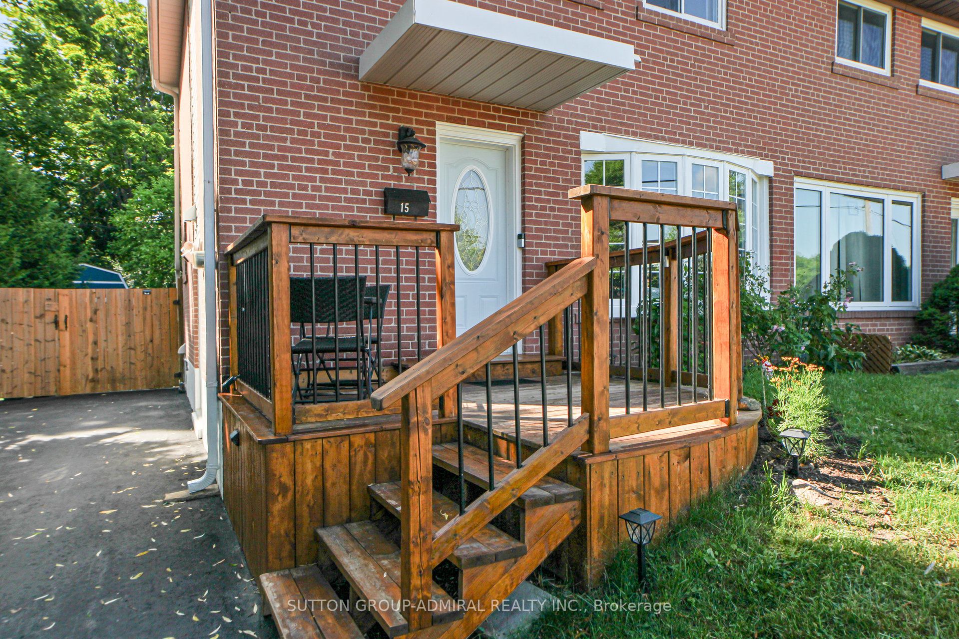 15 Glass Drive Property Photo 5
