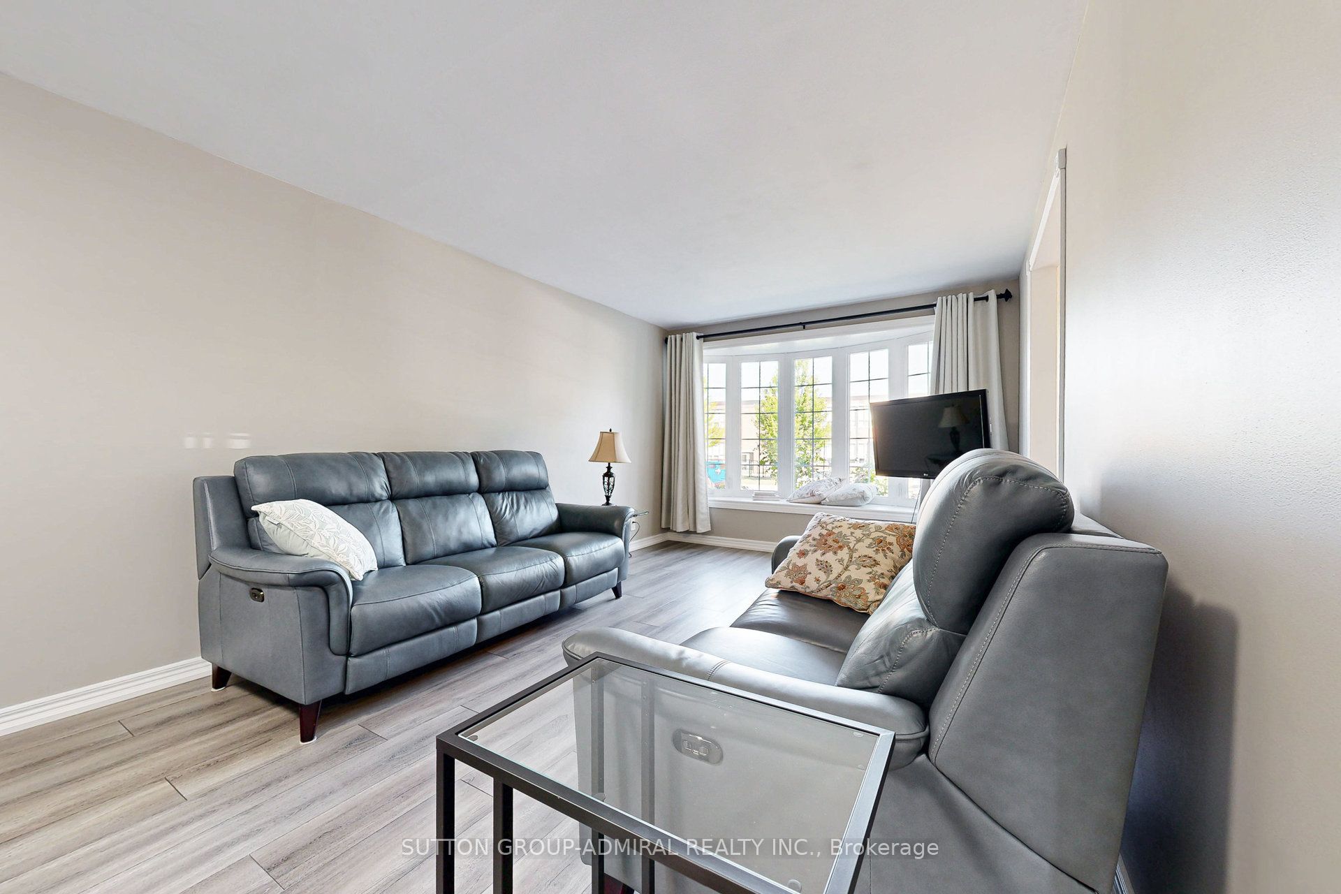 15 Glass Drive Property Photo 10