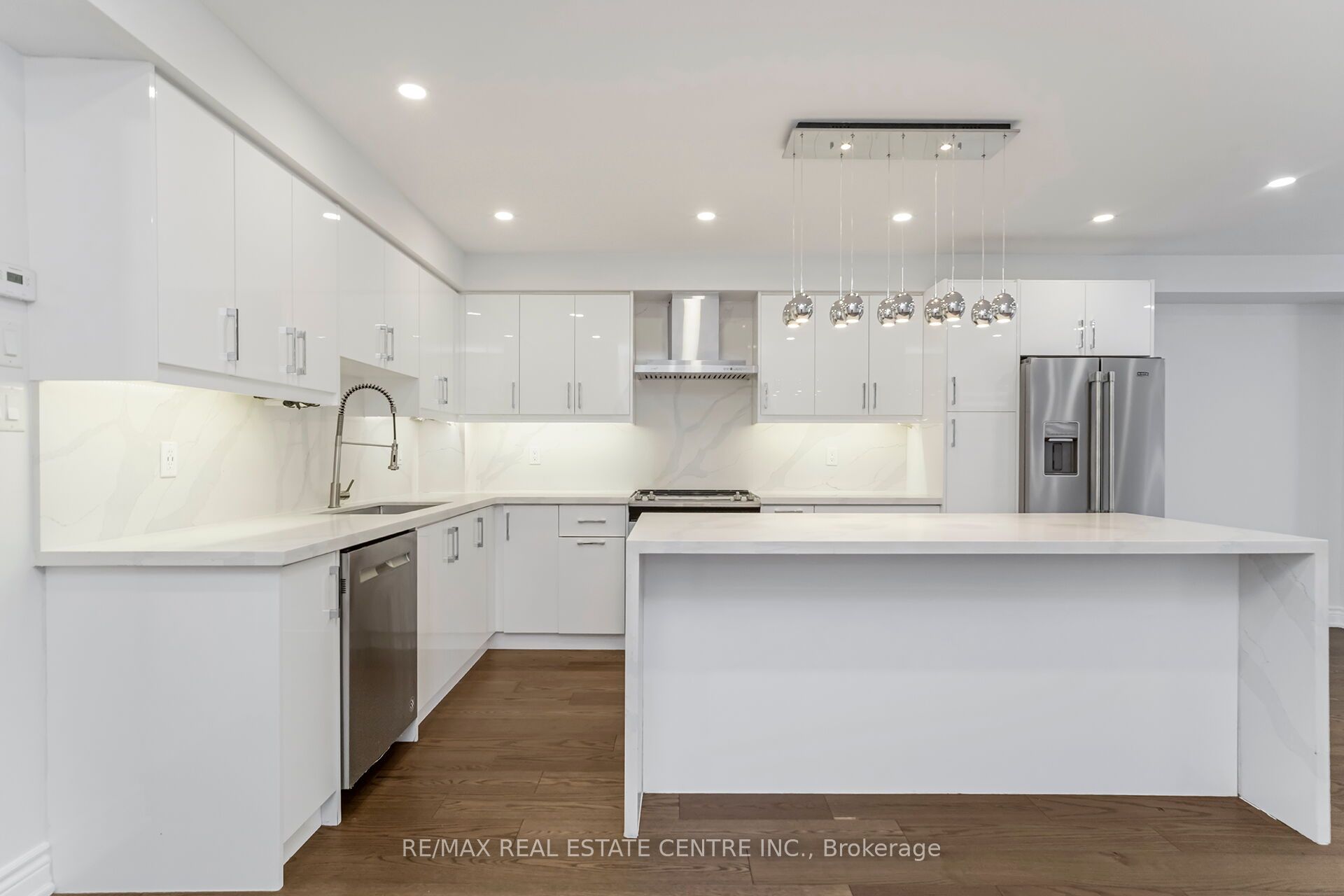 28 Acorn Lane Property Photo 16