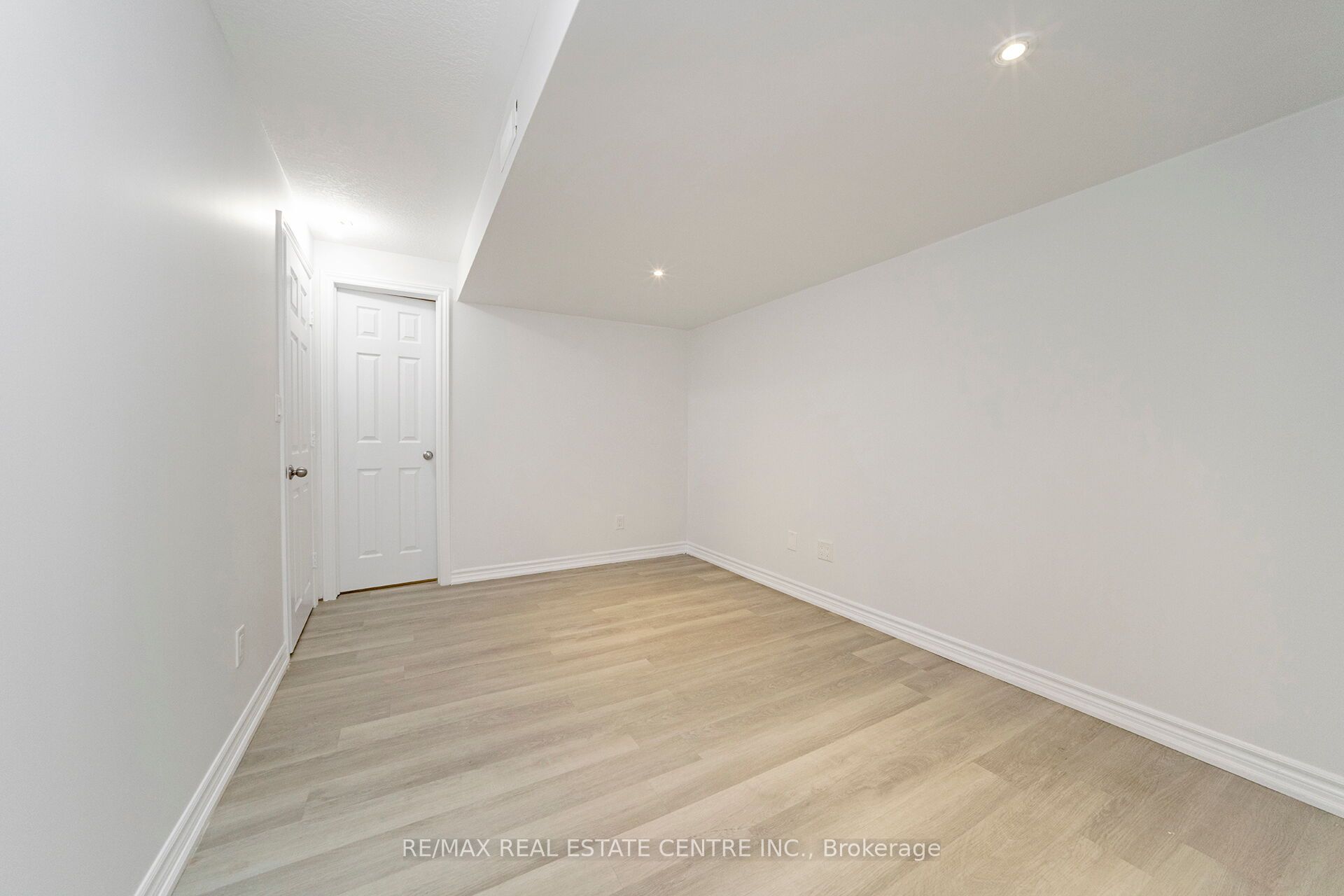 28 Acorn Lane Property Photo 45