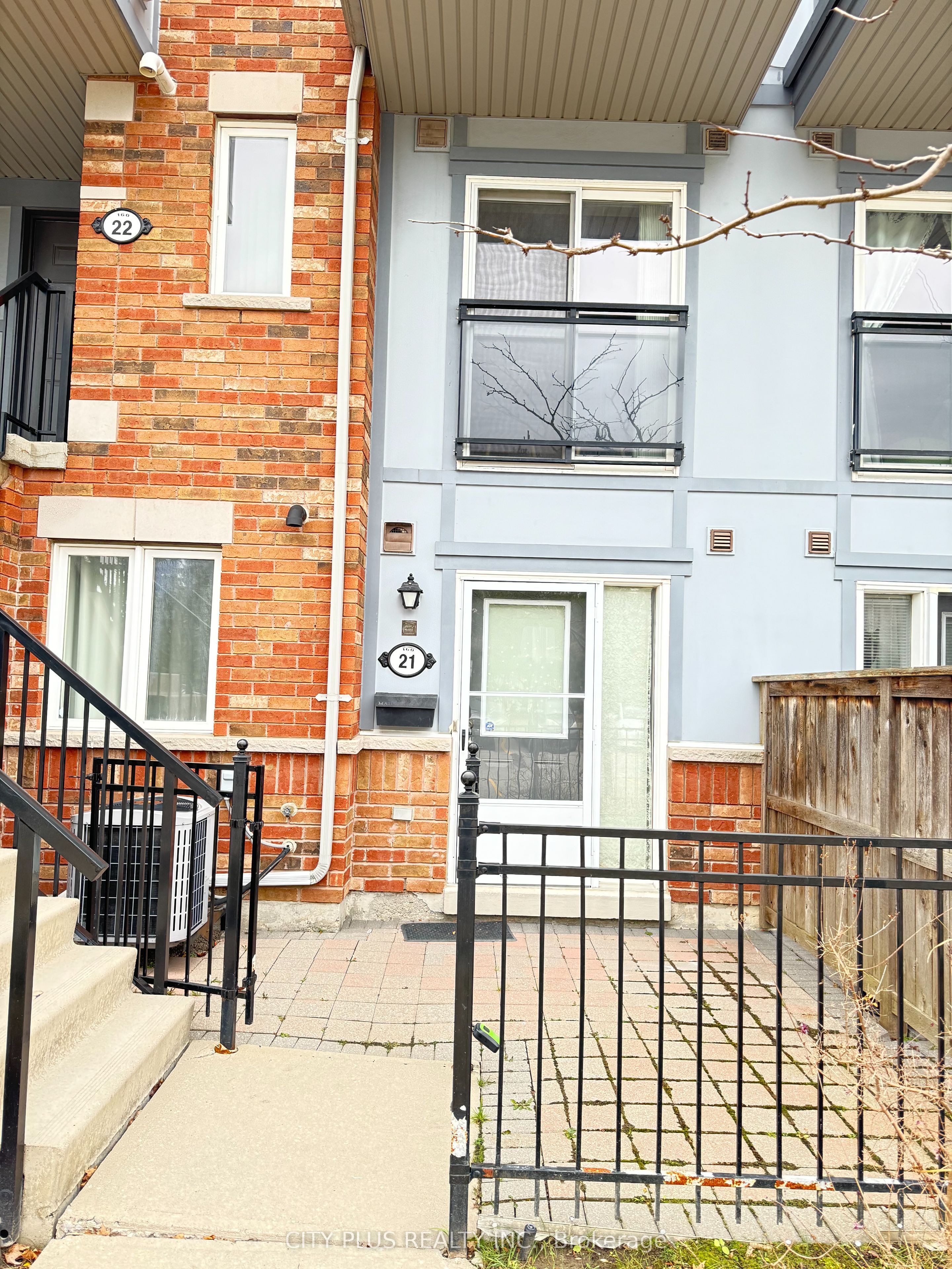 160 Chancery Road 21 Property Photo 1