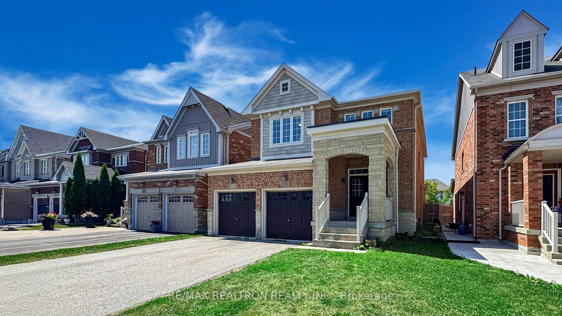 35 Amberwing Lndg Property Photo 1
