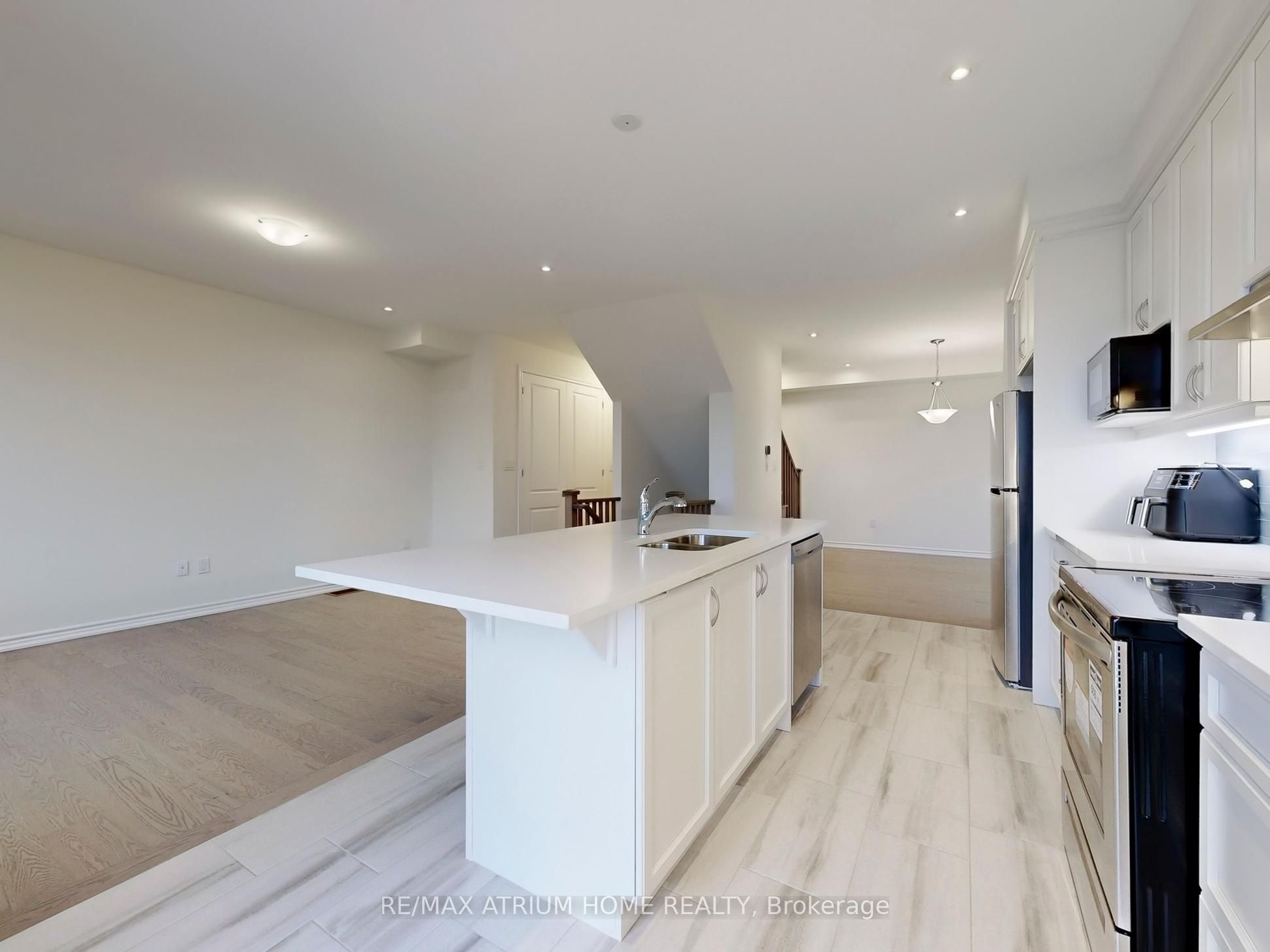 79 Therma Crescent Property Photo 13