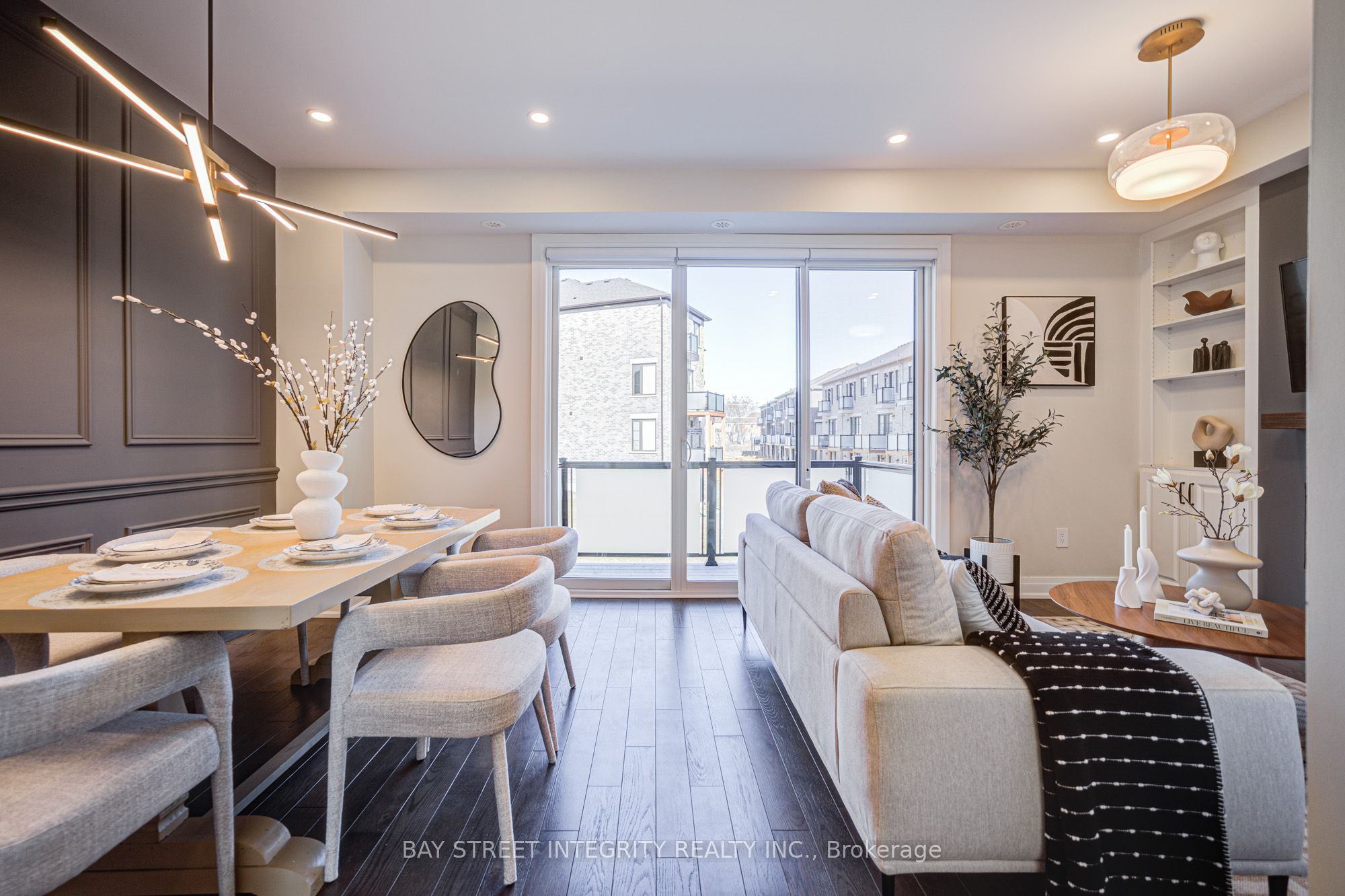 511 New England Court Property Photo 8