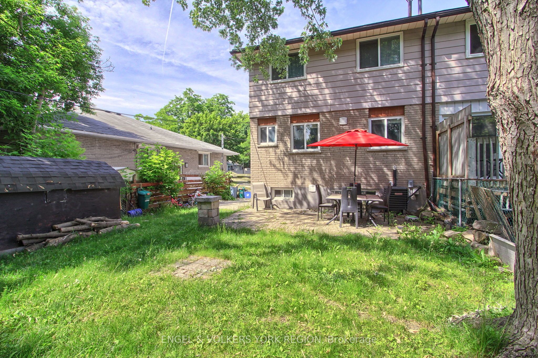 256 Penn Avenue Property Photo 34