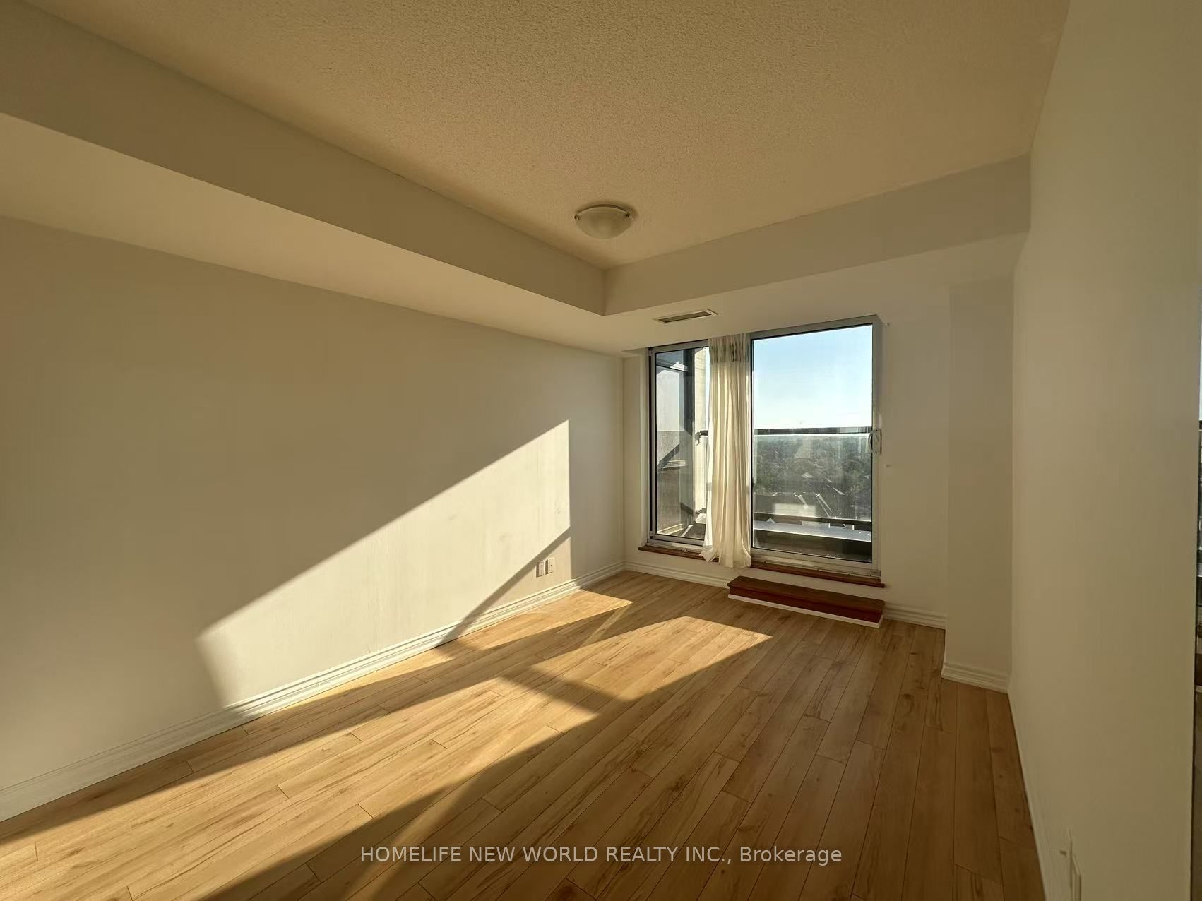 18 Harding Boulevard 1126 Property Photo 11