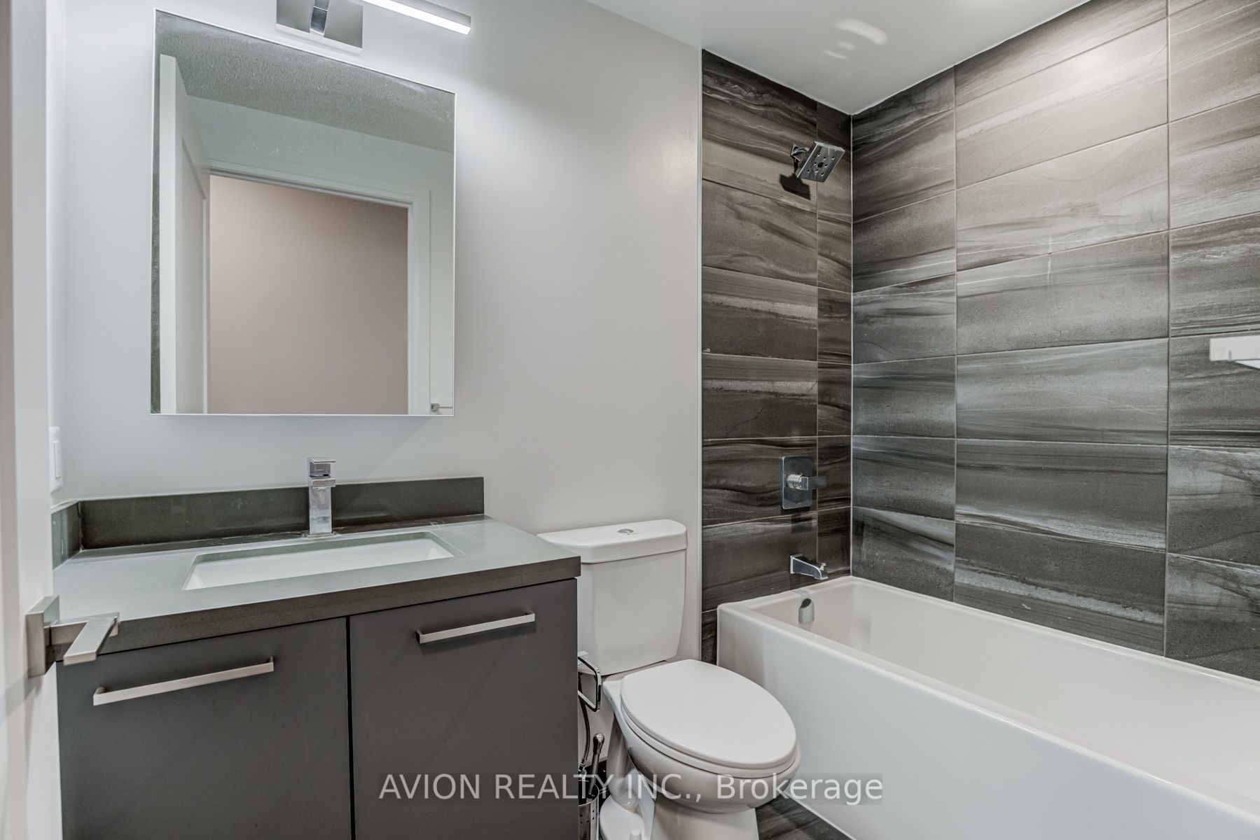 #2512 - 38 Gandhi Lane Property Photo 9