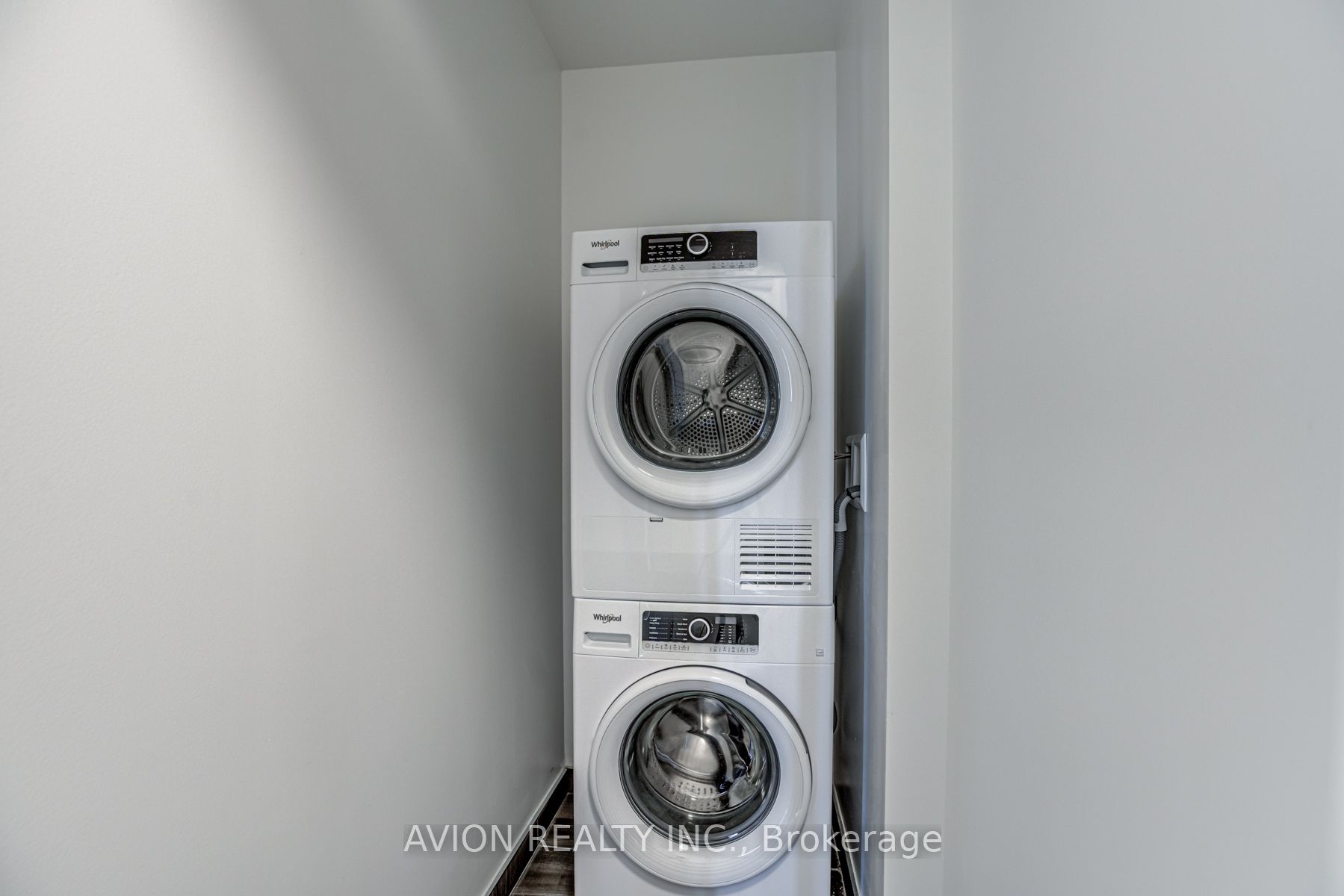 #2512 - 38 Gandhi Lane Property Photo 16