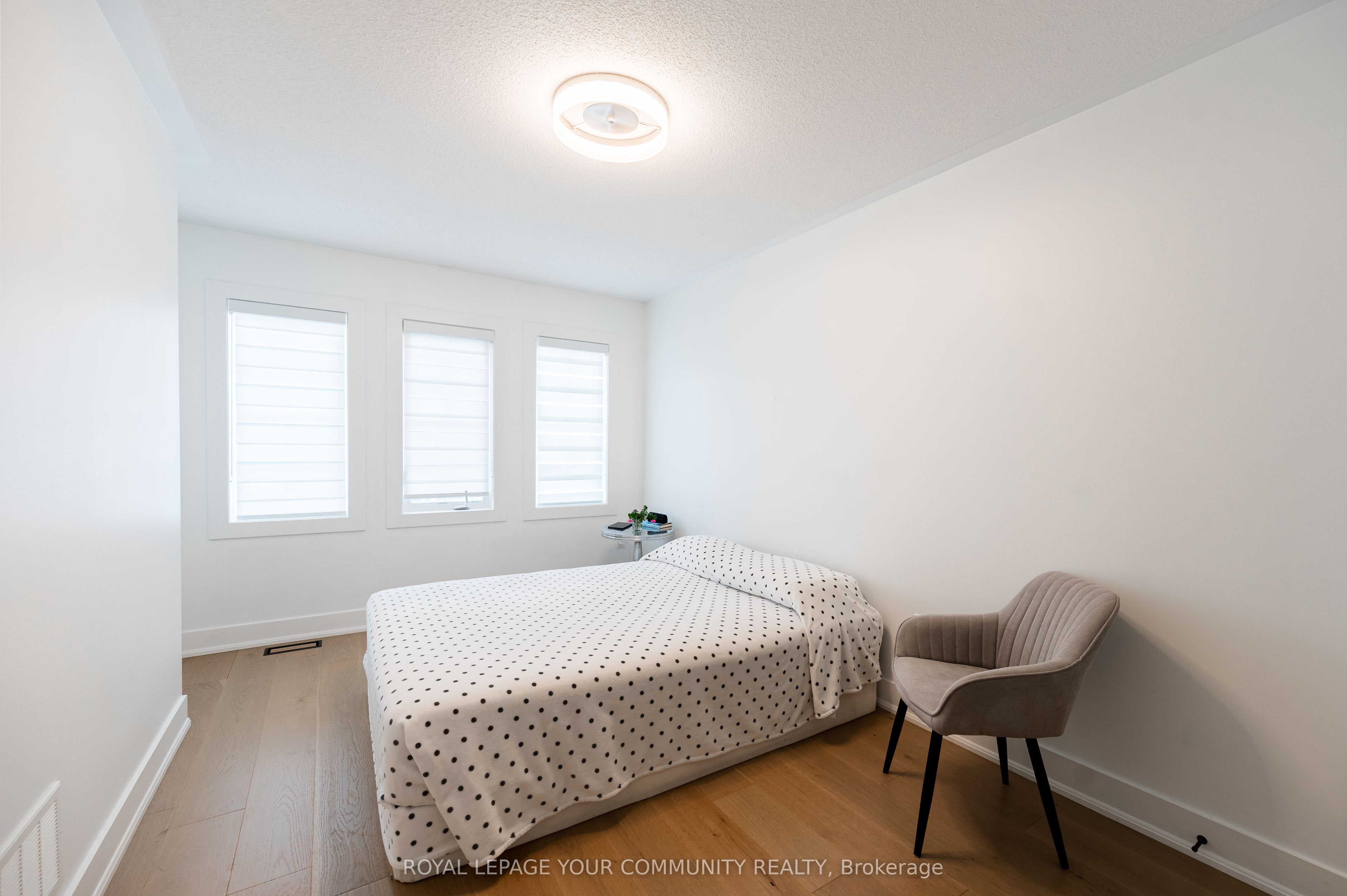 54 Frederick Taylor Way Property Photo 20