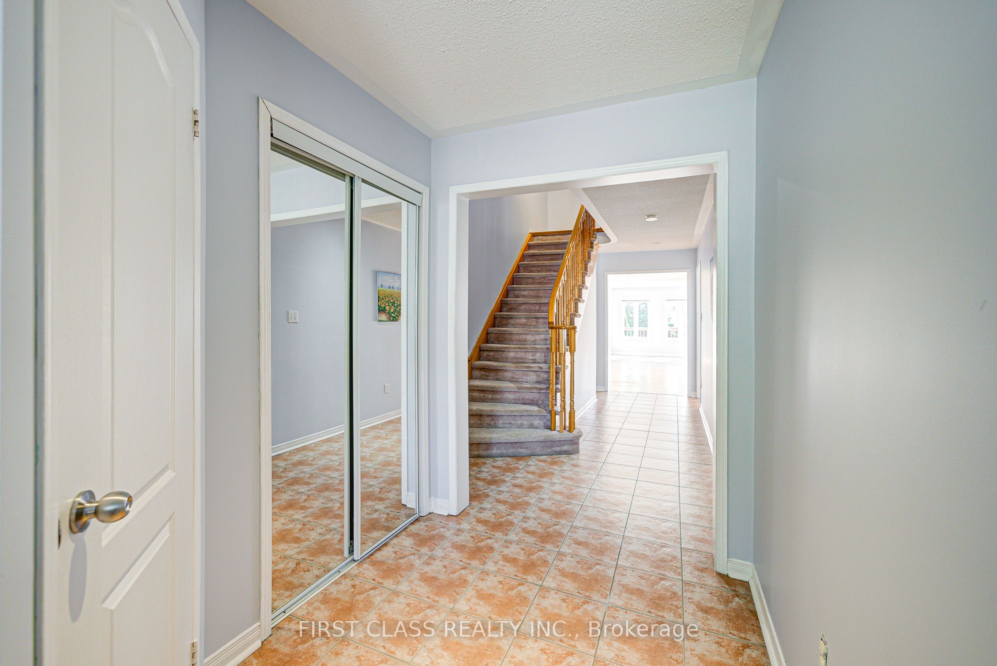 19 Benjamin Hood Crescent Property Photo 10