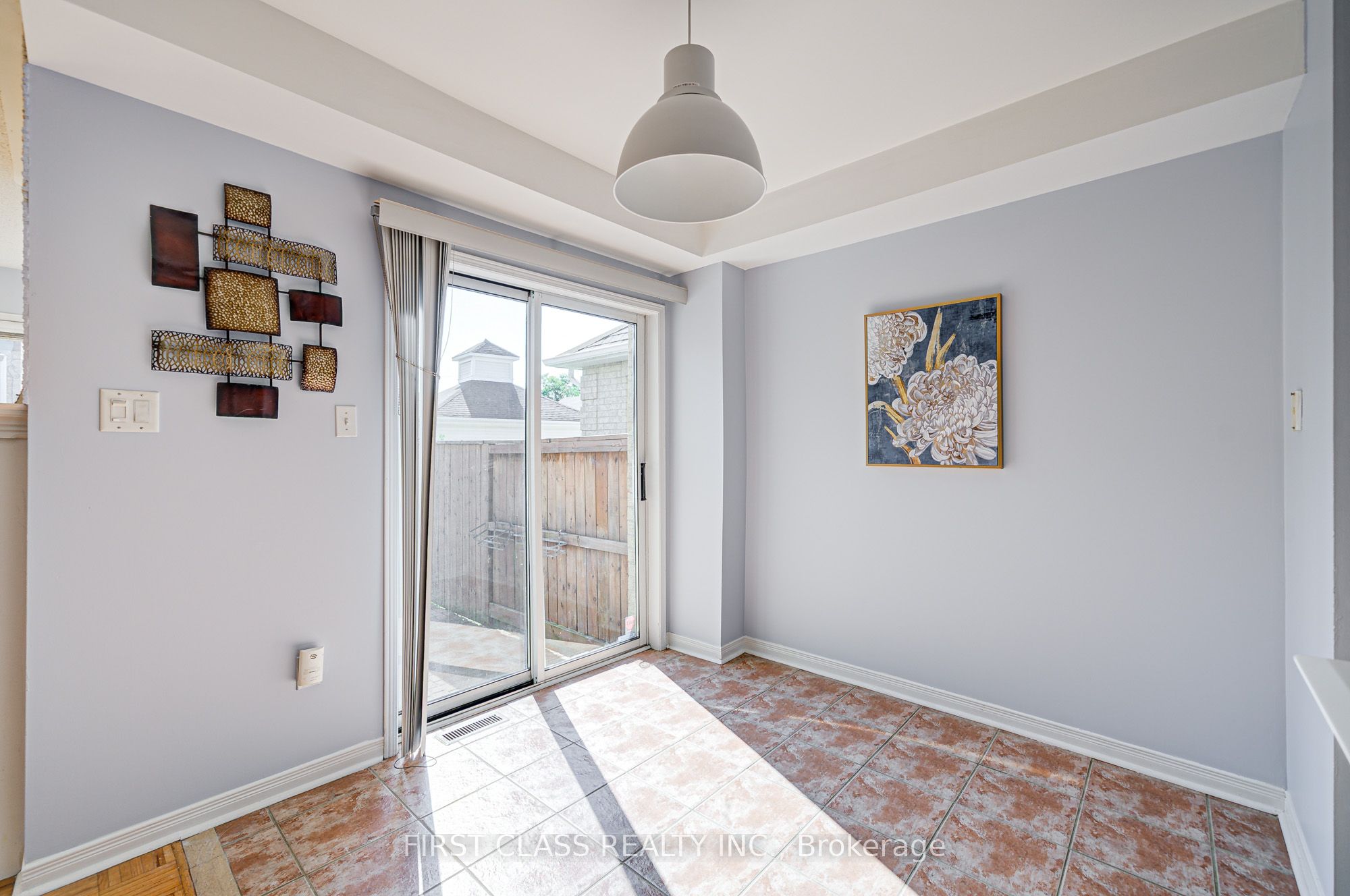 19 Benjamin Hood Crescent Property Photo 18
