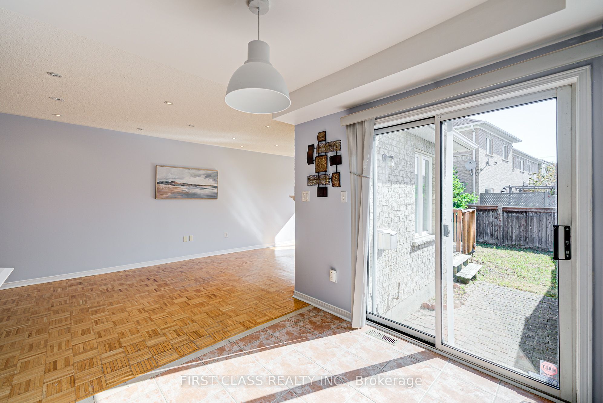 19 Benjamin Hood Crescent Property Photo 20