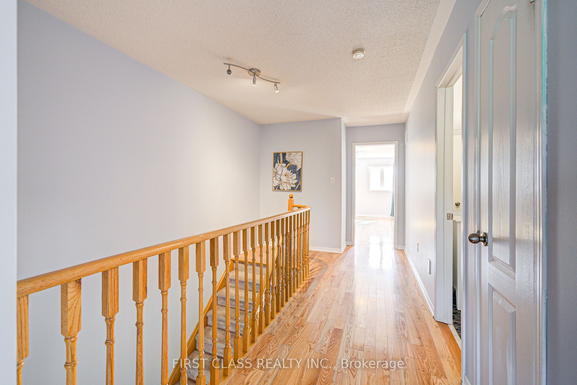 19 Benjamin Hood Crescent Property Photo 29