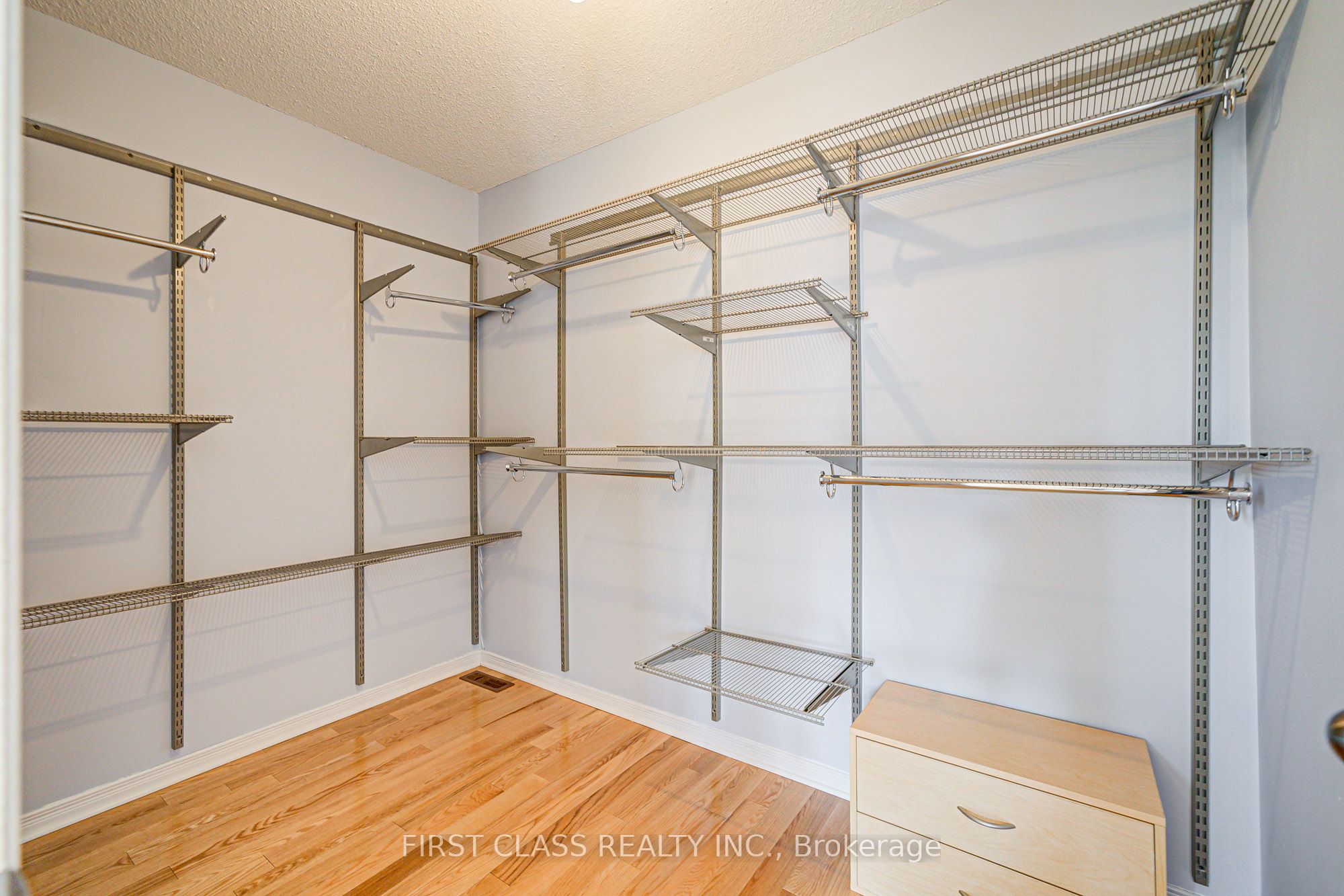19 Benjamin Hood Crescent Property Photo 35