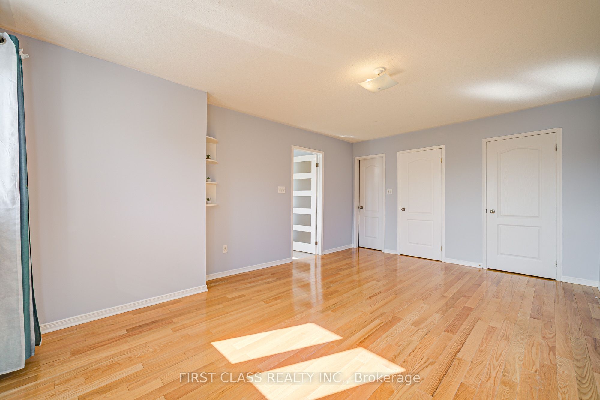 19 Benjamin Hood Crescent Property Photo 39