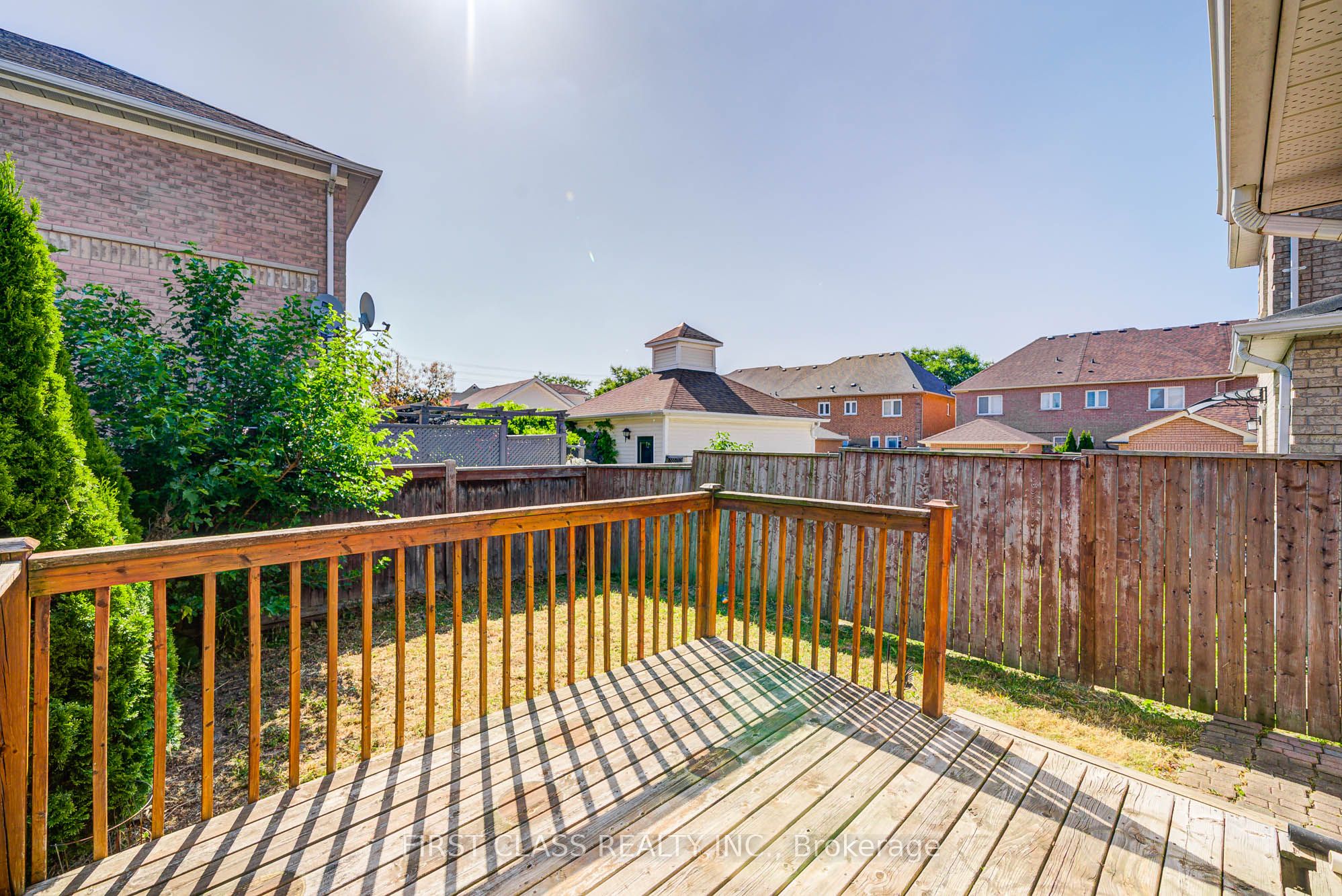 19 Benjamin Hood Crescent Property Photo 47