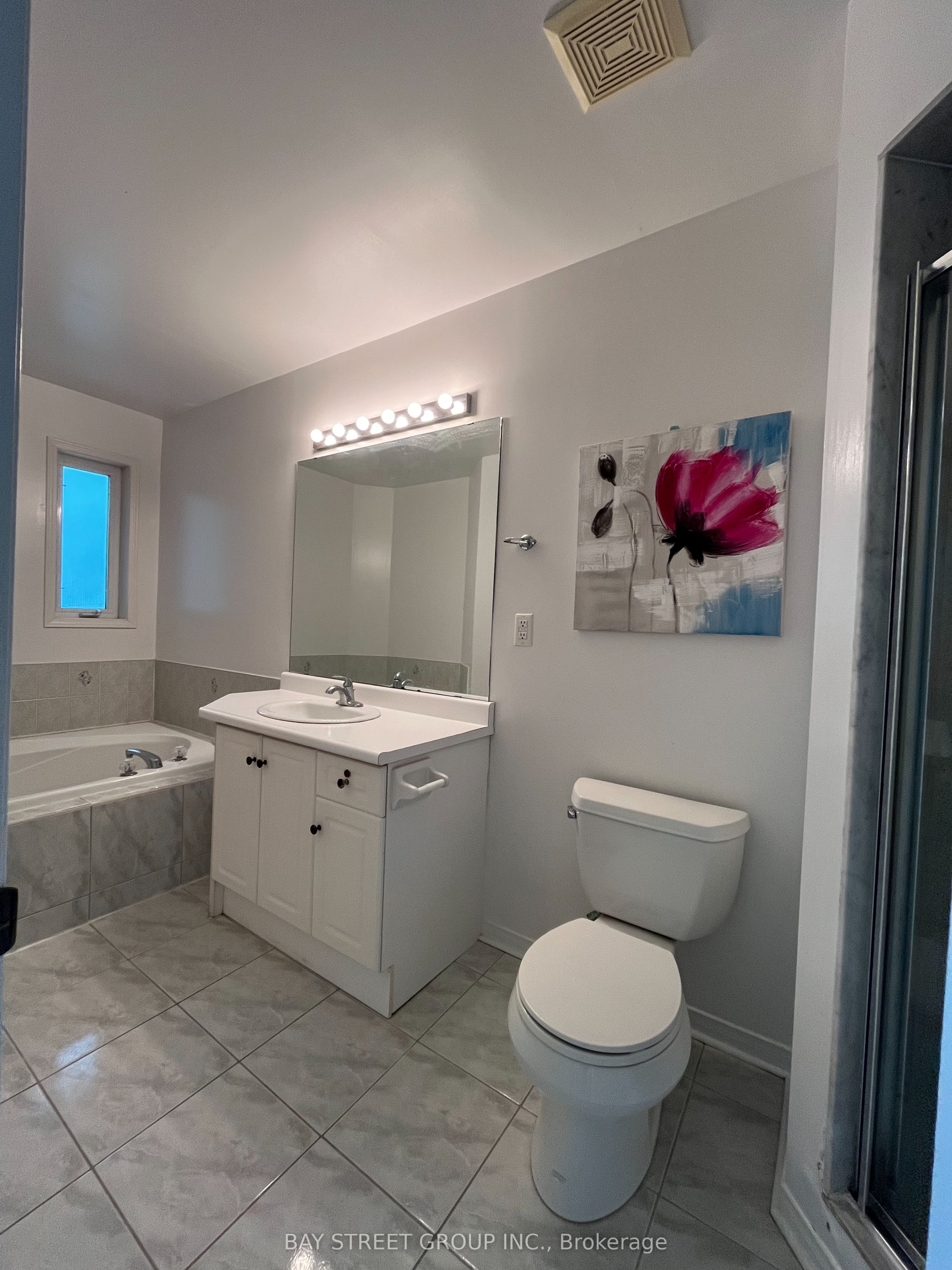 52 Queensway Drive Property Photo 19