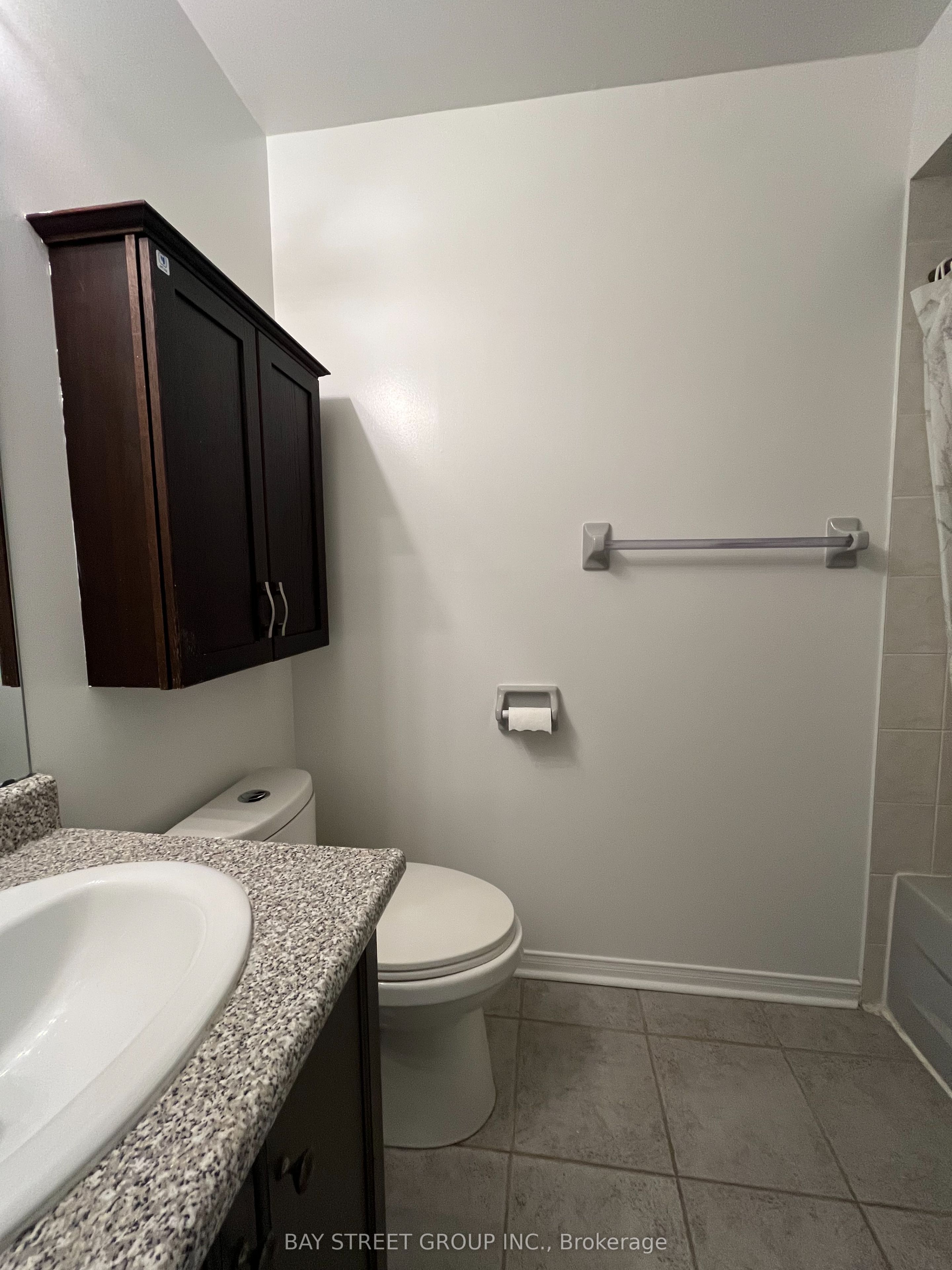 52 Queensway Drive Property Photo 27