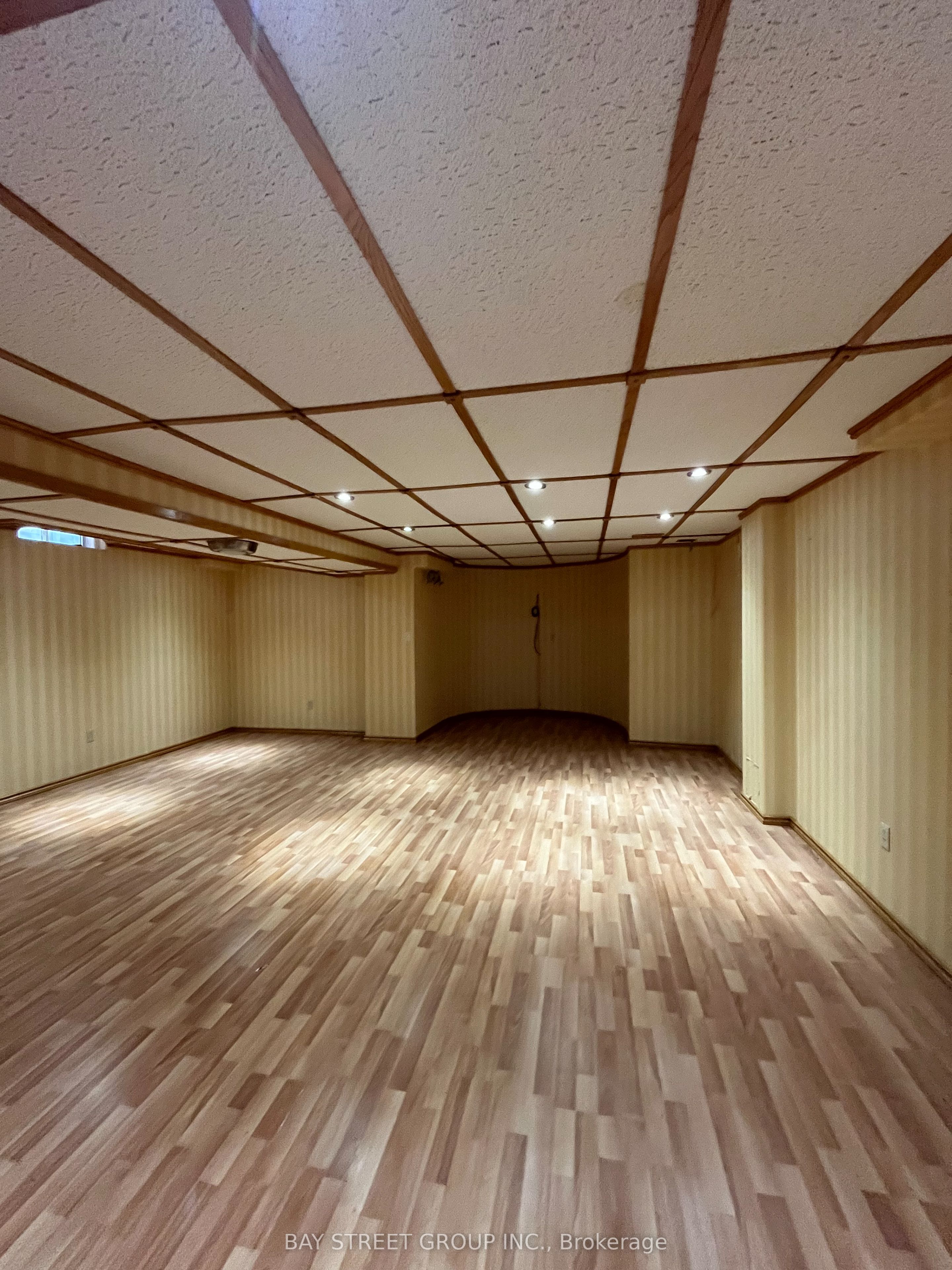 52 Queensway Drive Property Photo 36