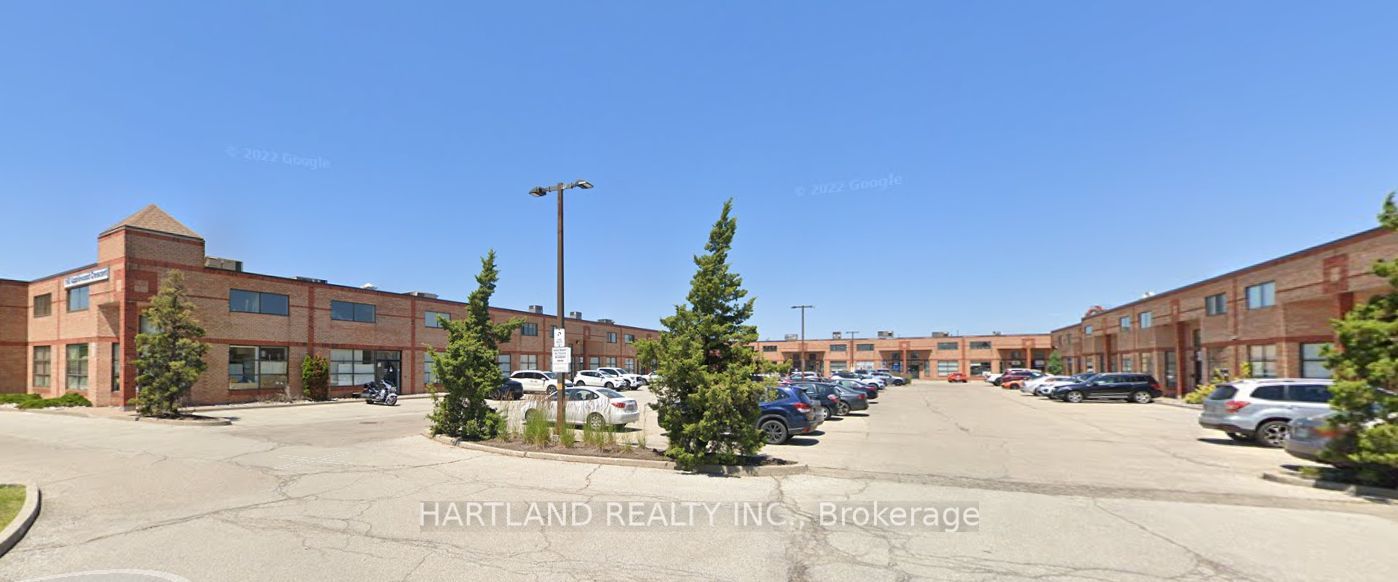 160 Applewood Crescent 5 2nd Floor Property Photo 1
